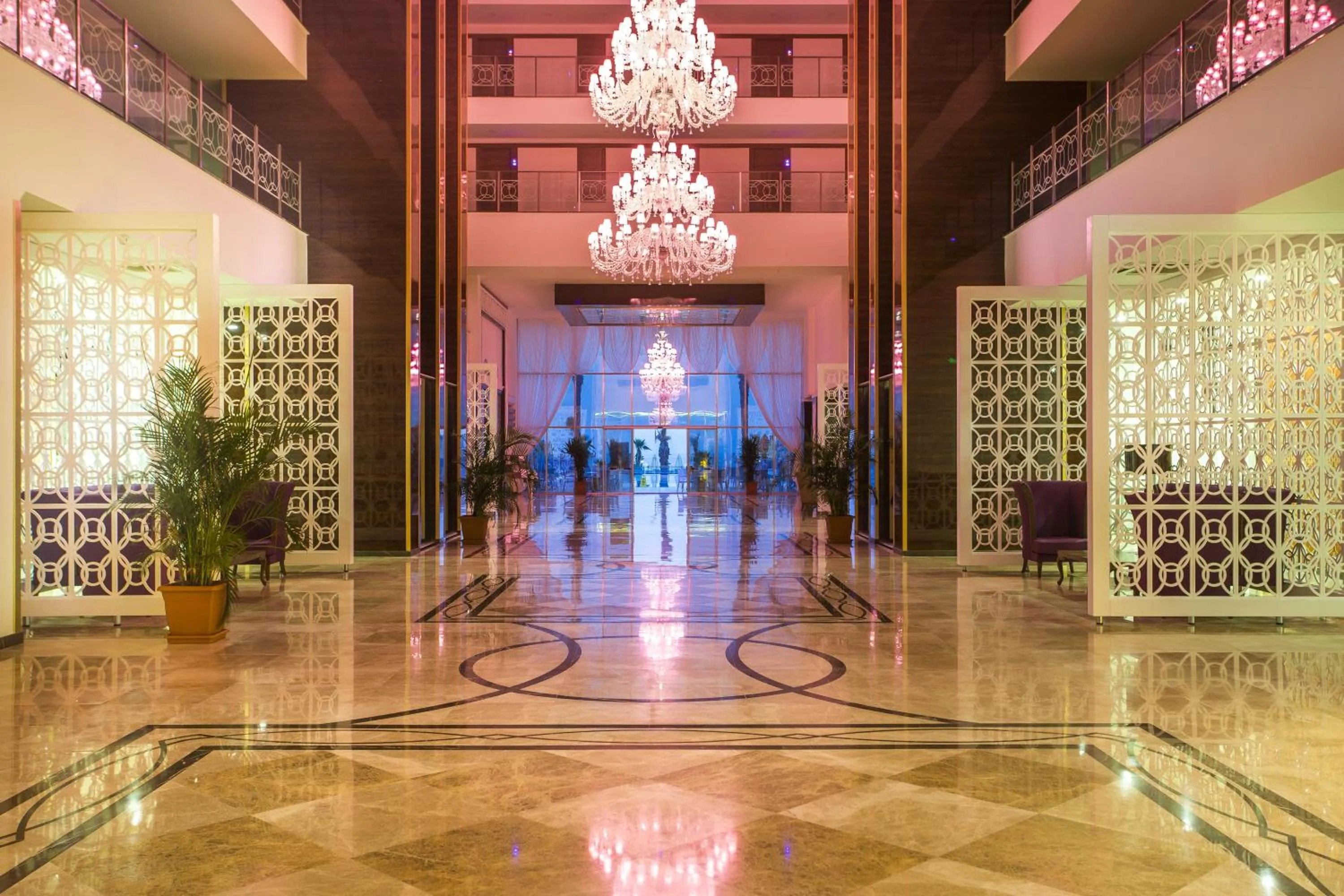 Lobby or reception in Sun Star Resort Hotel