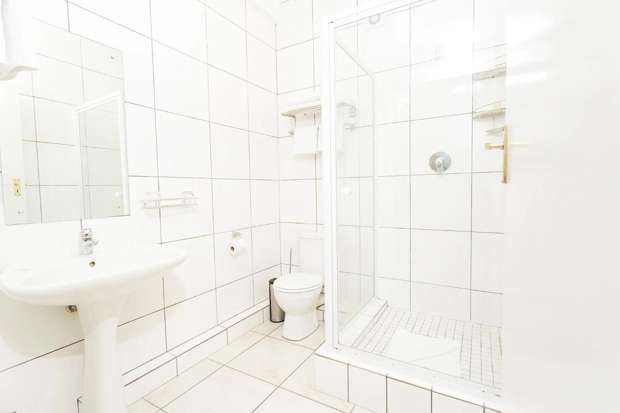 Bathroom in Best Western Cape Suites Hotel