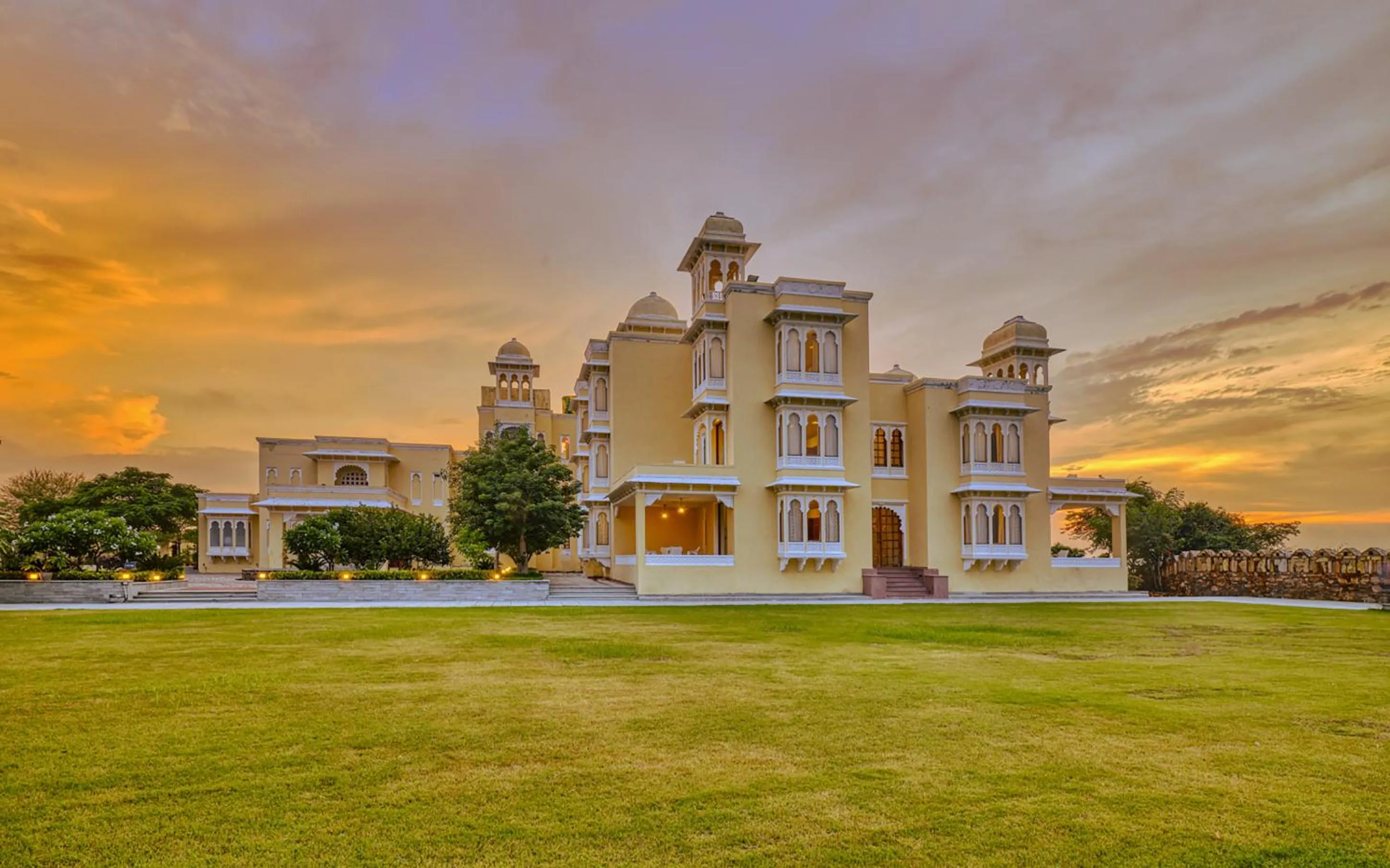 Property building in jüSTa Brij Bhoomi Resort, Nathdwara