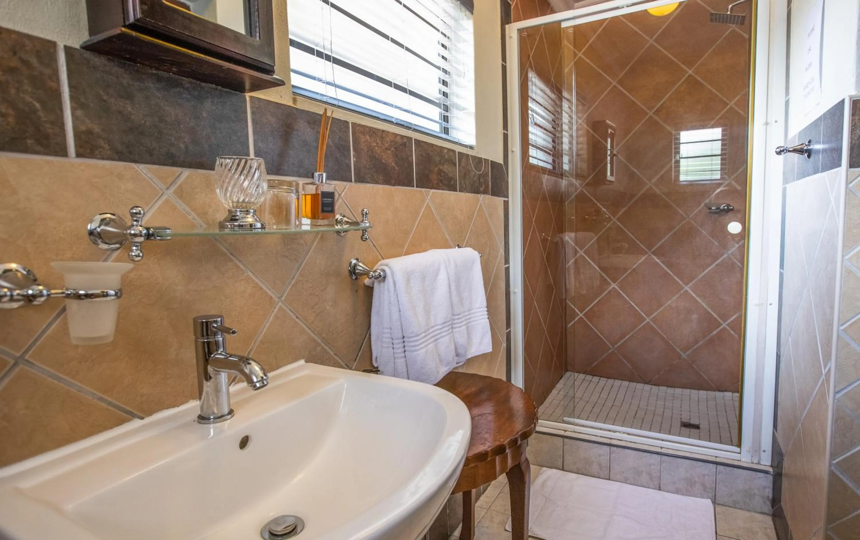 Shower in At Heritage House