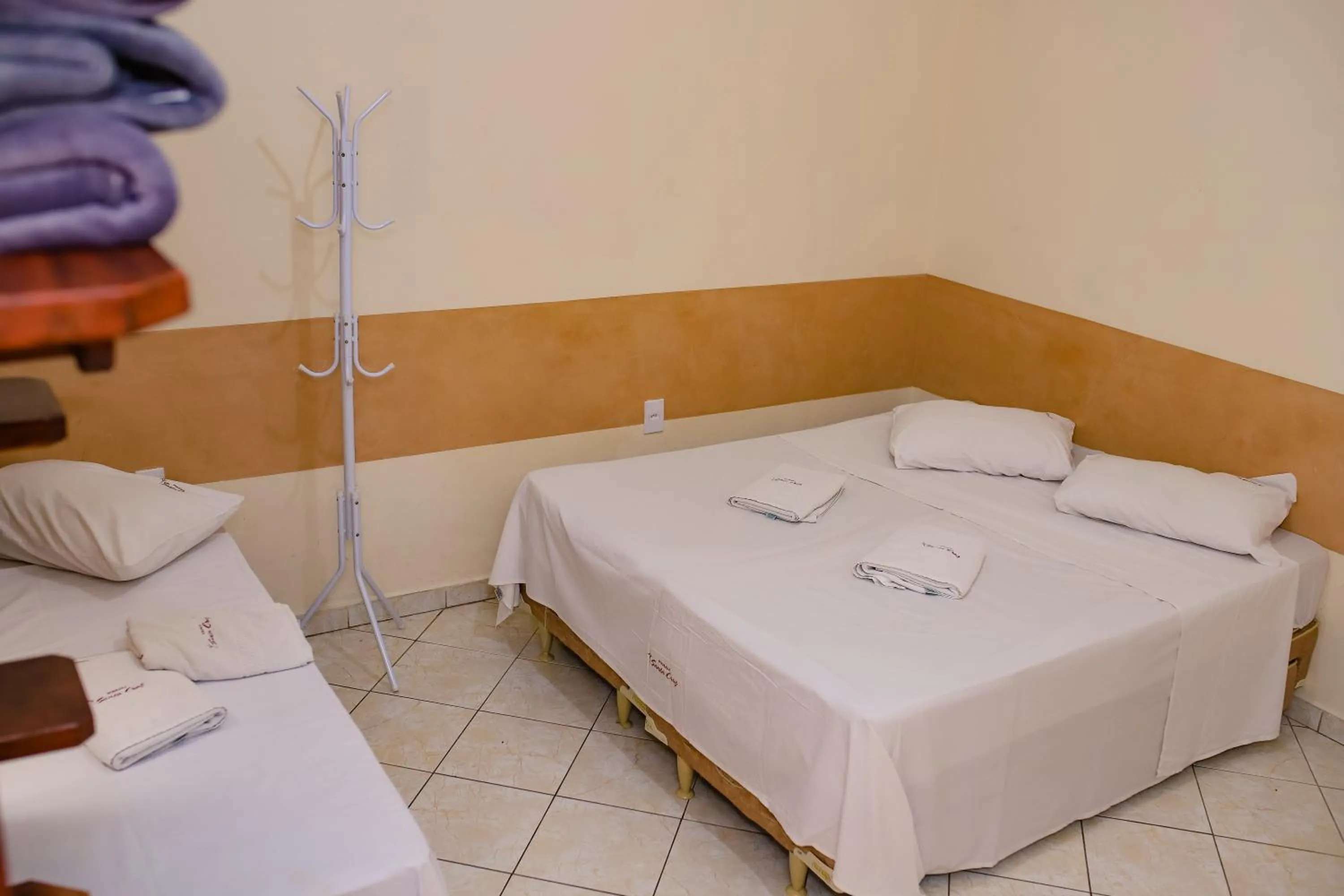 Photo of the whole room, Bed in Pousada Santa Cruz
