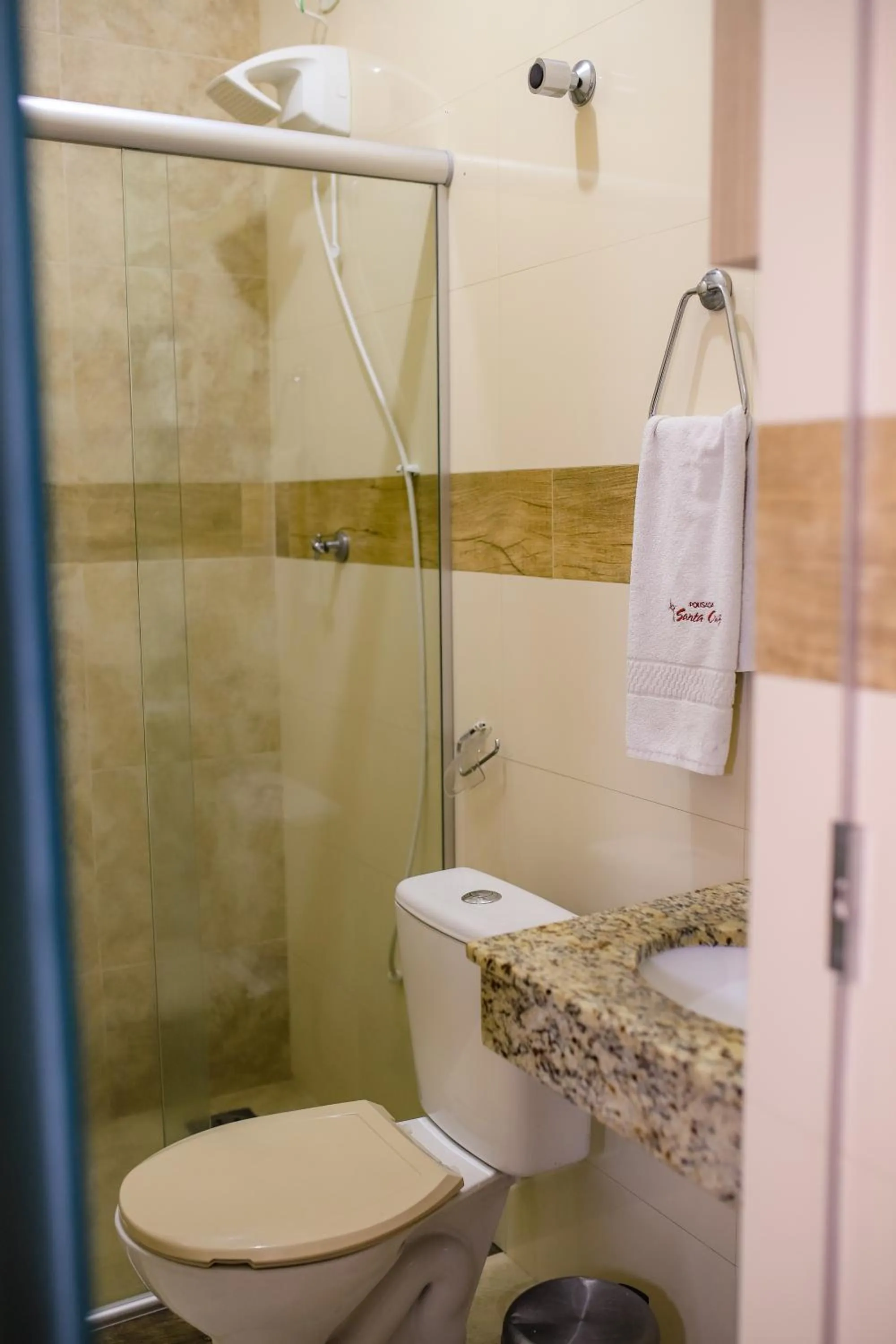 Bathroom in Pousada Santa Cruz