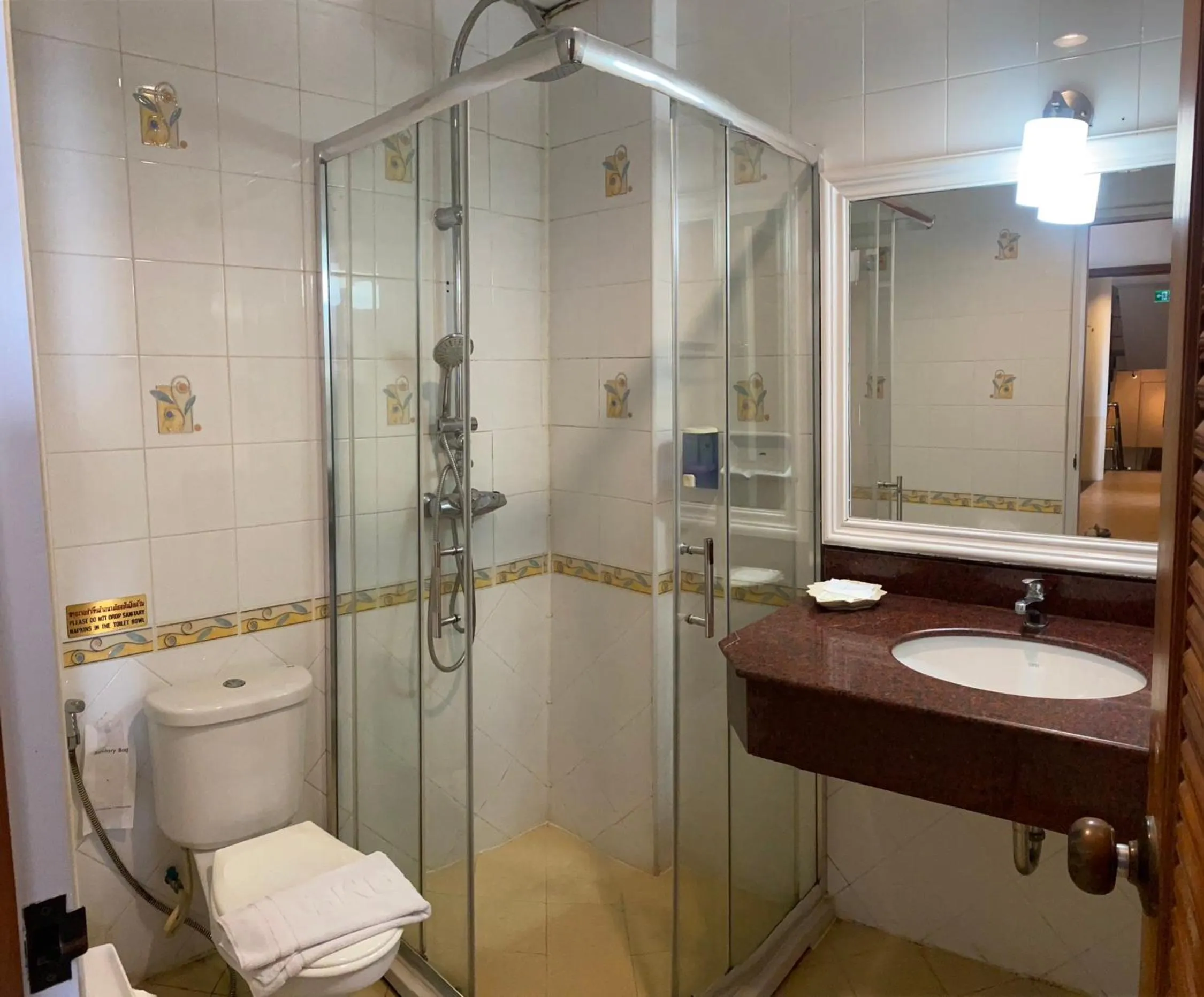 Seaview Sriracha Hotel