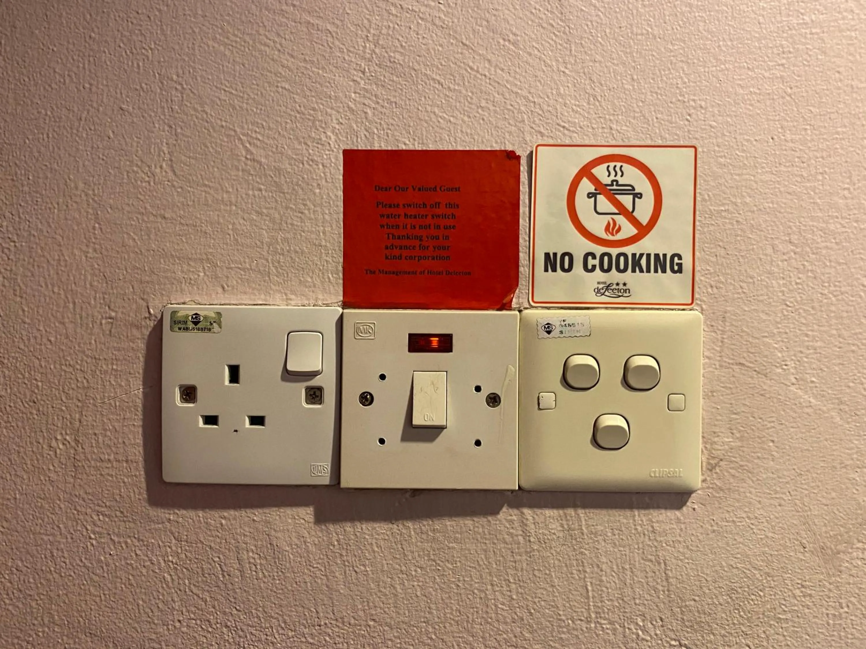 Bathroom in Hotel Deleeton