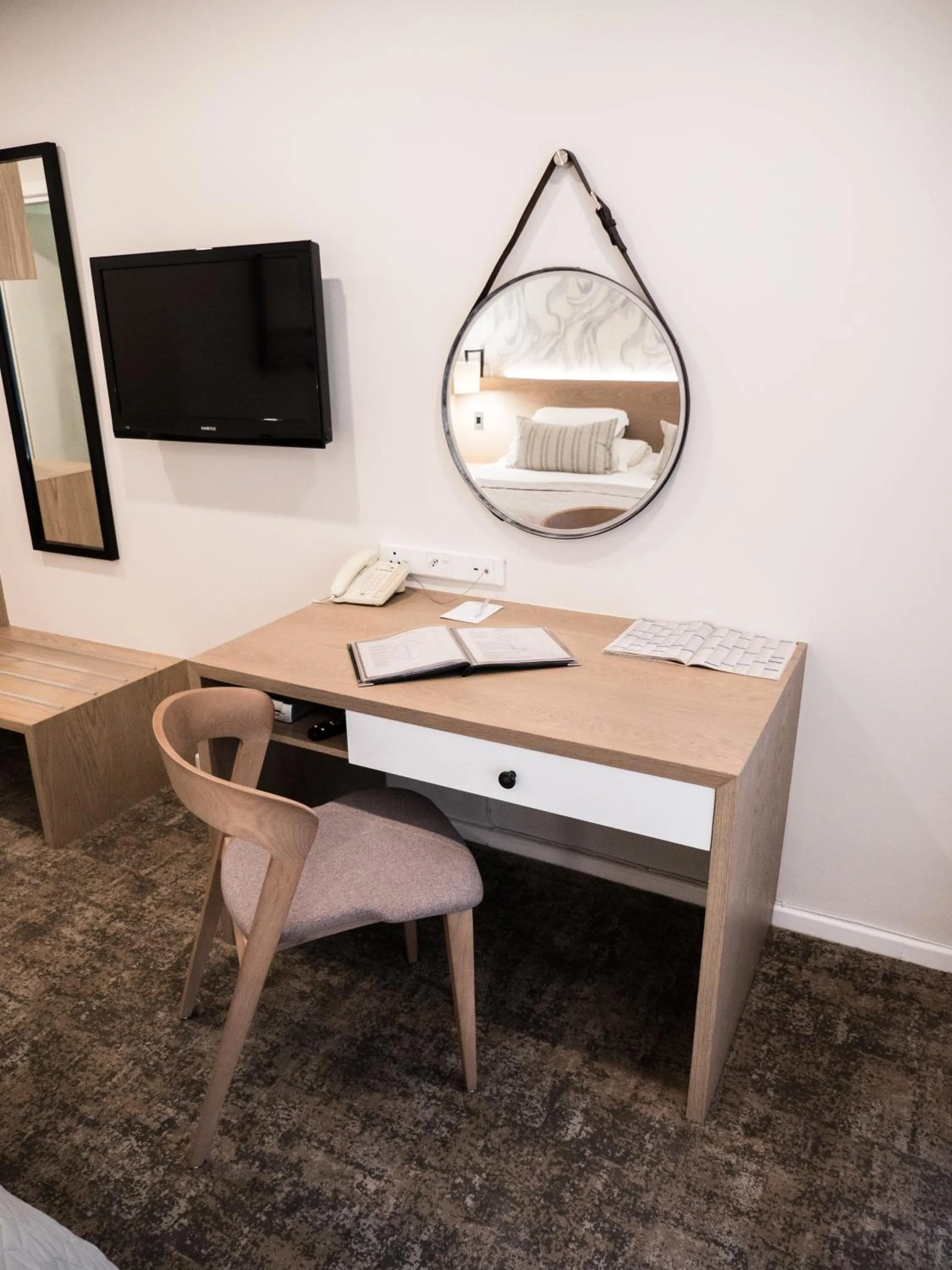 Balcony/Terrace in The Kelway Hotel