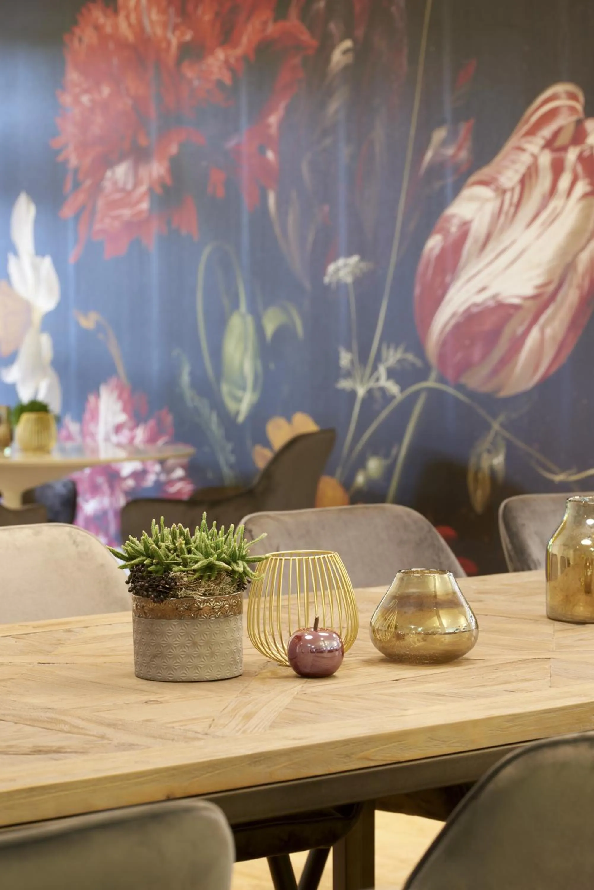 Decorative detail in QUARTIER 82 by Arcadeon