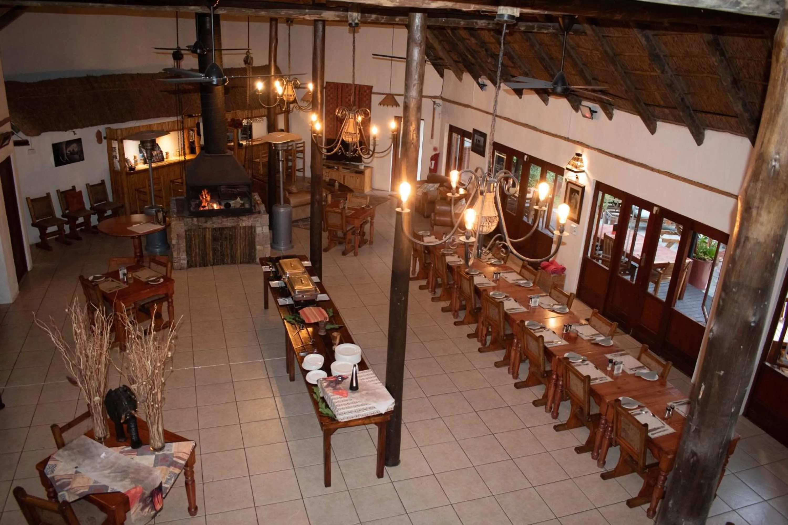 Restaurant/places to eat in Elephants Footprint Lodge