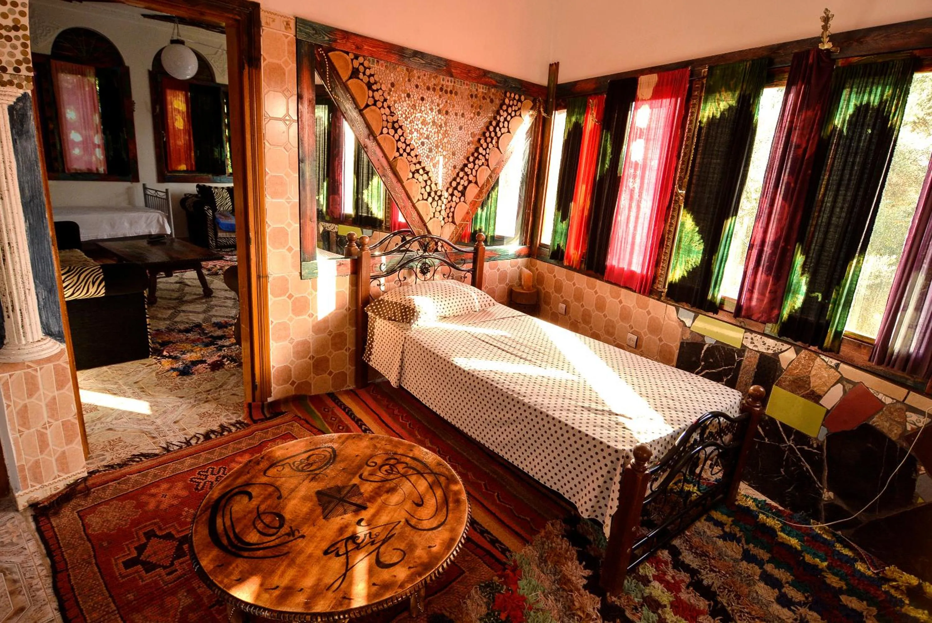 Photo of the whole room in Maison d'hotes Ait Bou Izryane