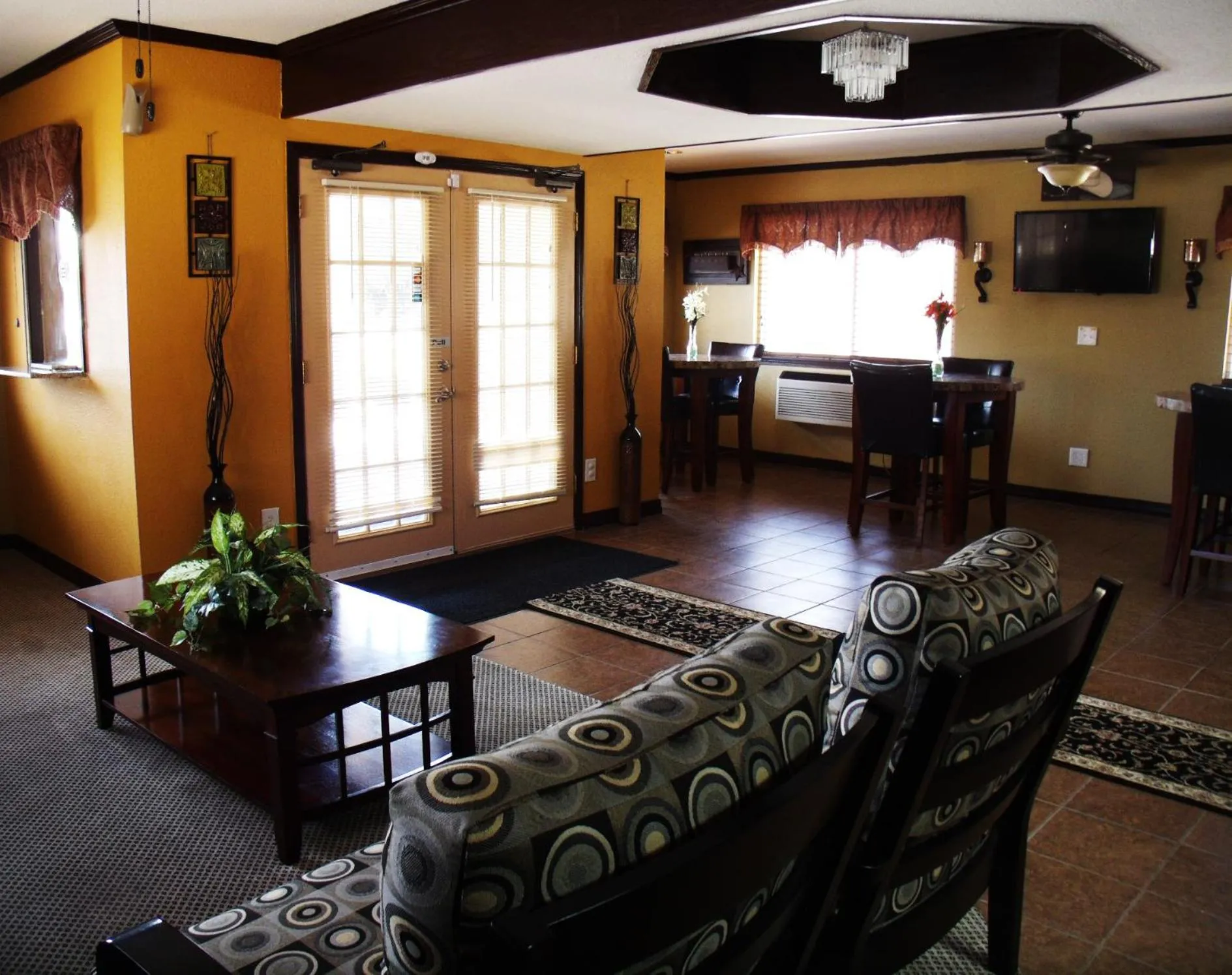 Decorative detail in Country Inn Sterling