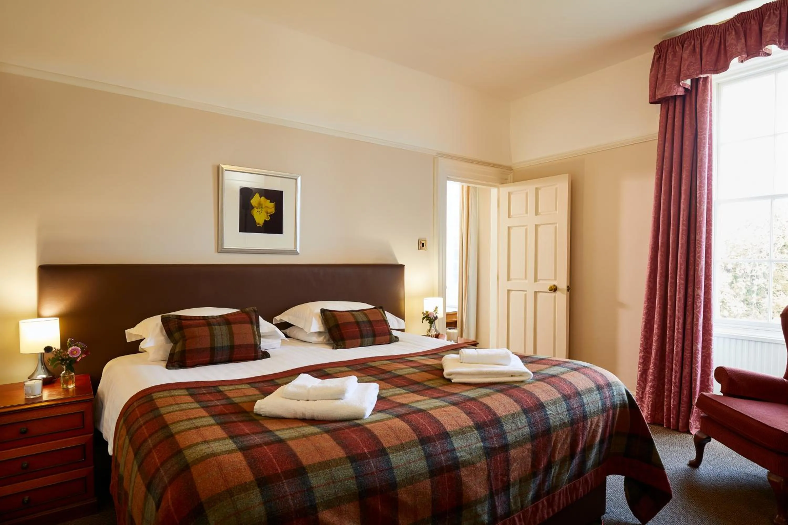 Bedroom, Bed in Macdonald Plas Talgarth Resort
