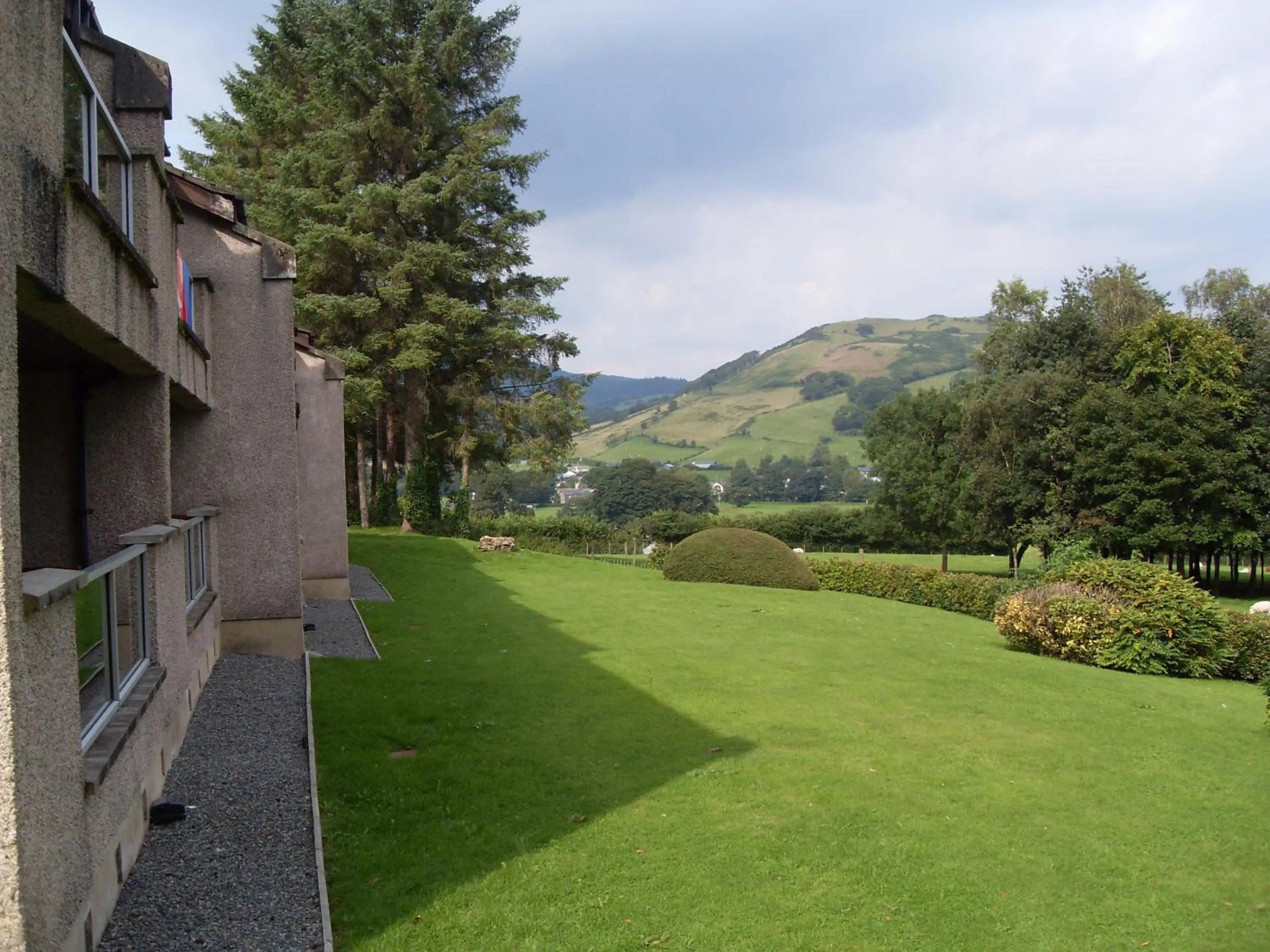 Property building in Macdonald Plas Talgarth Resort