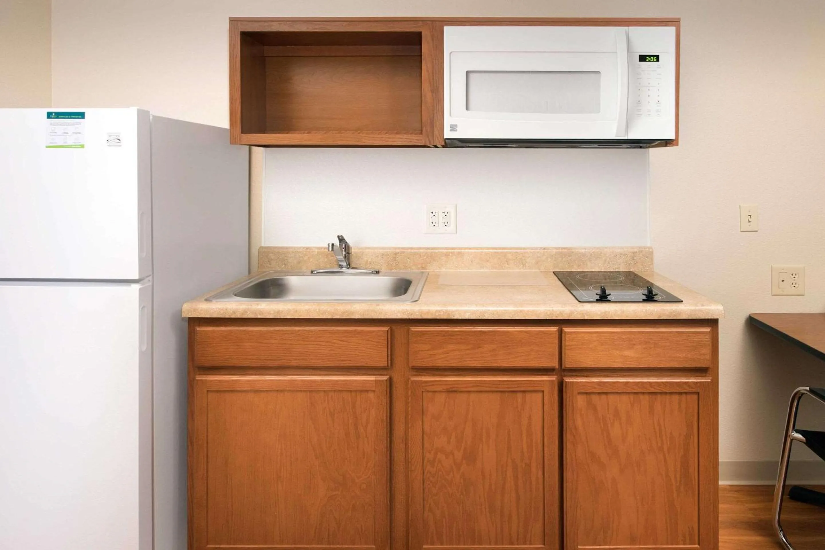 Photo of the whole room in WoodSpring Suites San Angelo