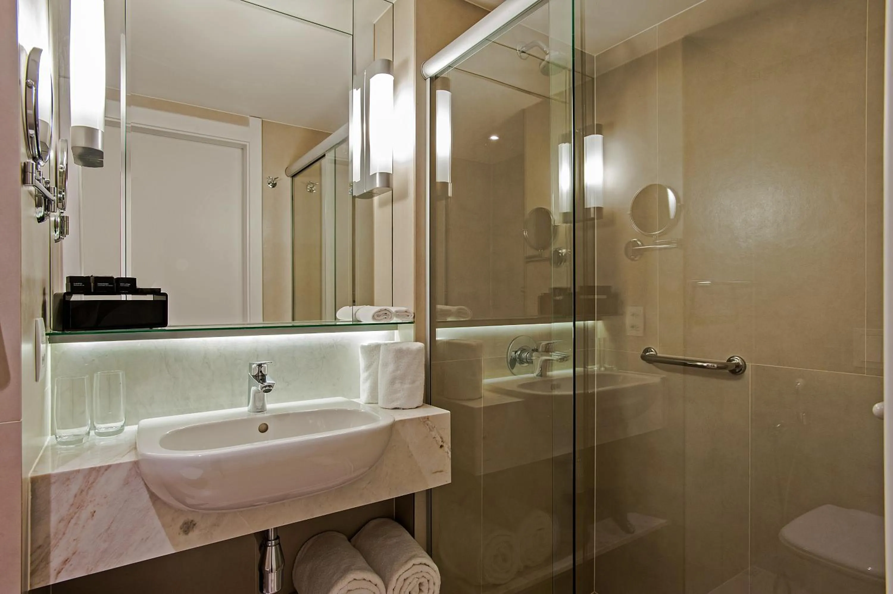 Bathroom in Hotel Atlantico Prime