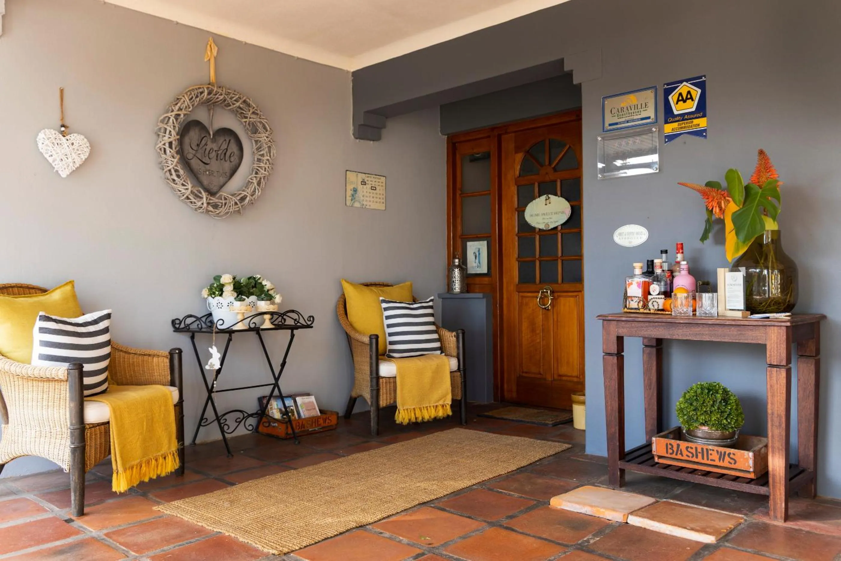 Patio in Thylitshia Villa Country Guest House