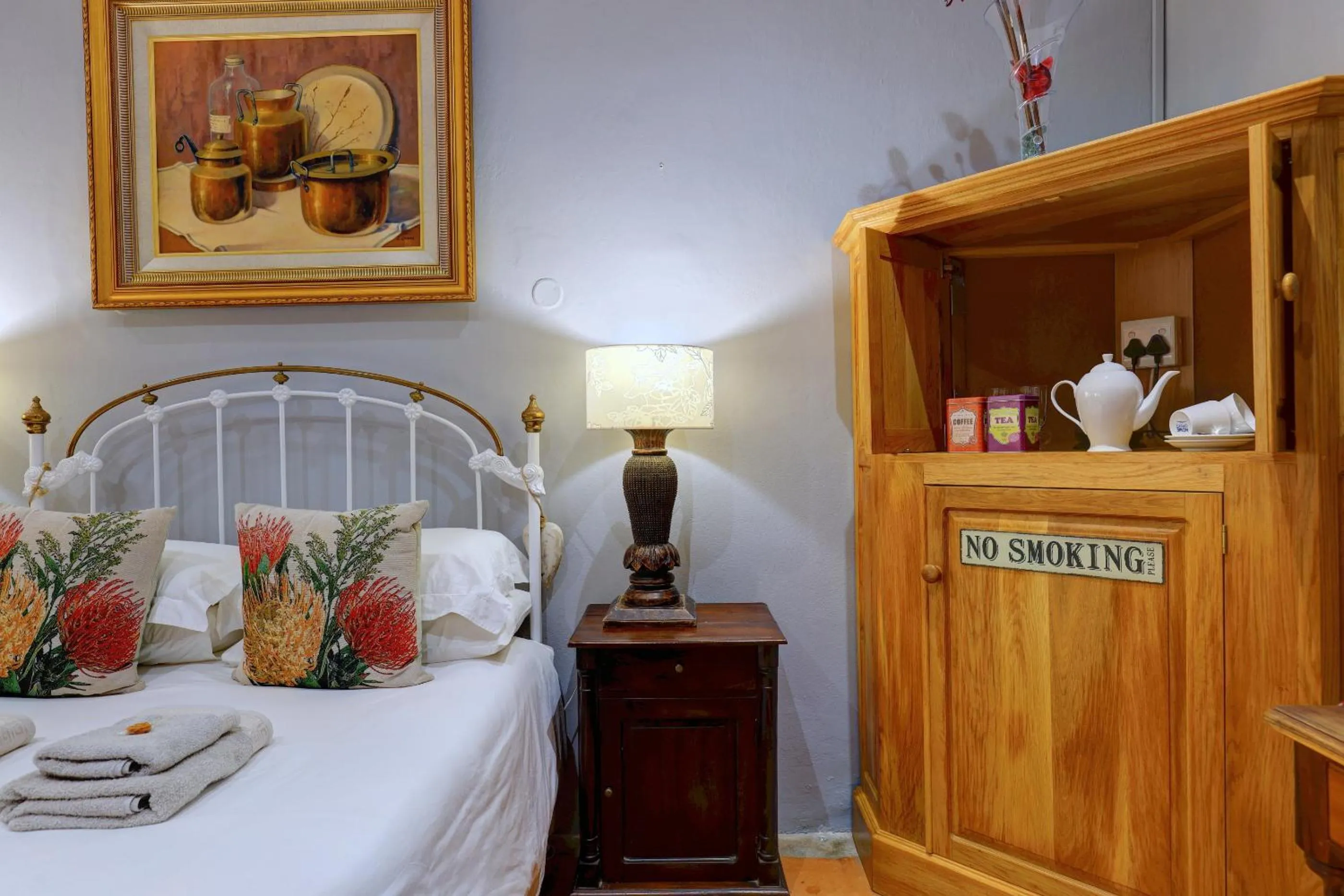 Bed in Thylitshia Villa Country Guest House