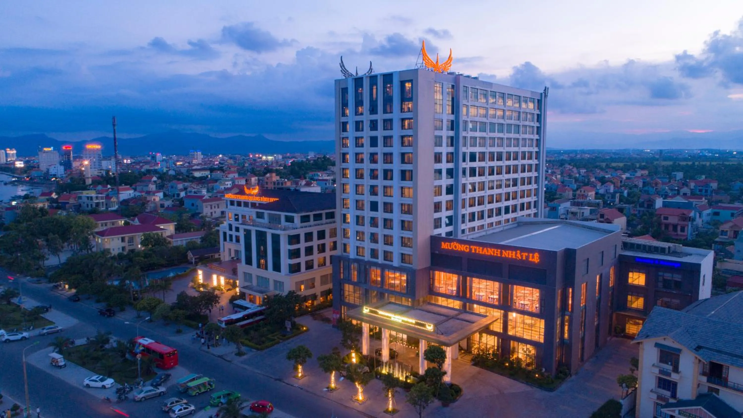 Property building in Muong Thanh Luxury Nhat Le Hotel