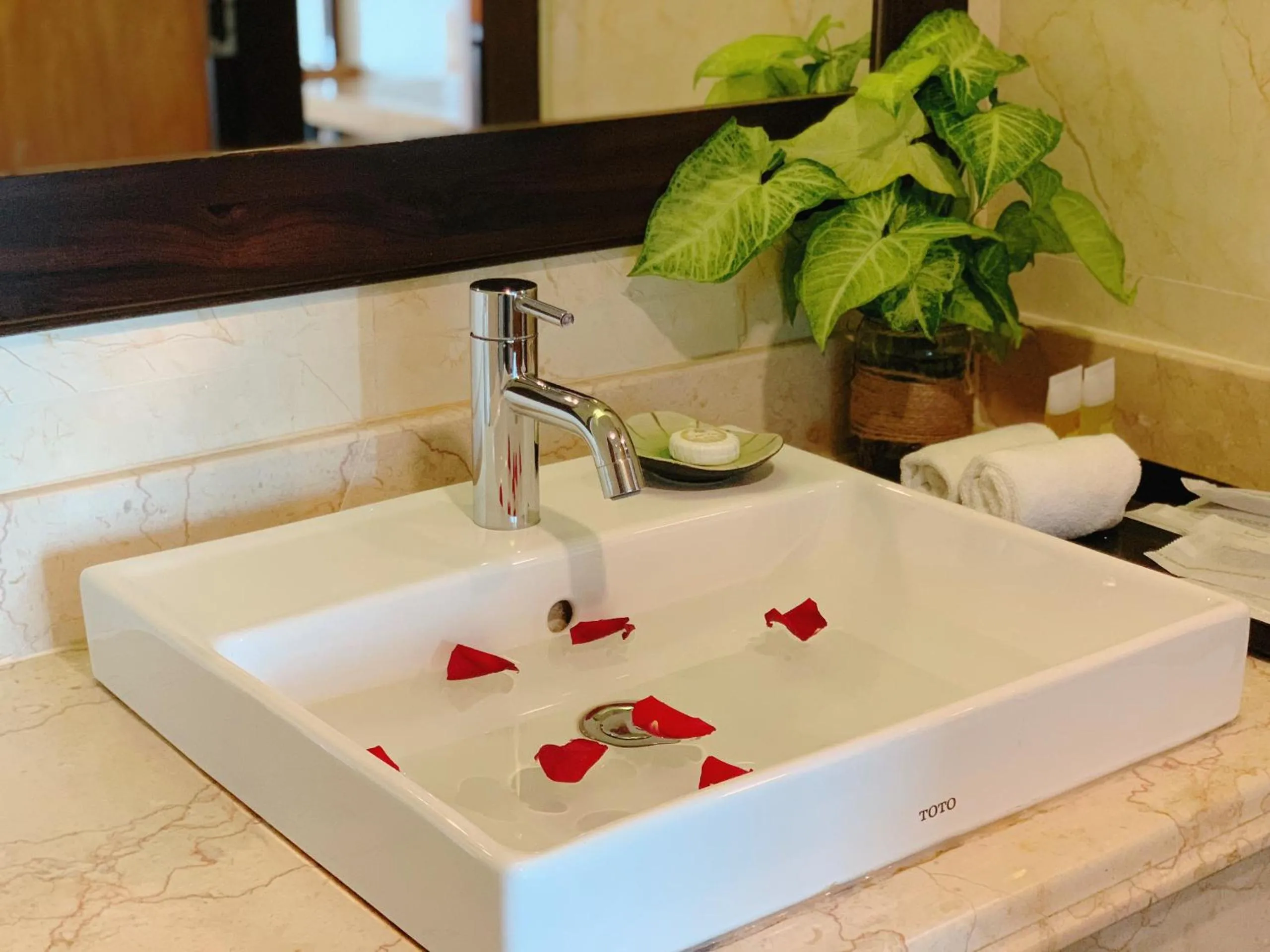 Bathroom in Muong Thanh Luxury Nhat Le Hotel