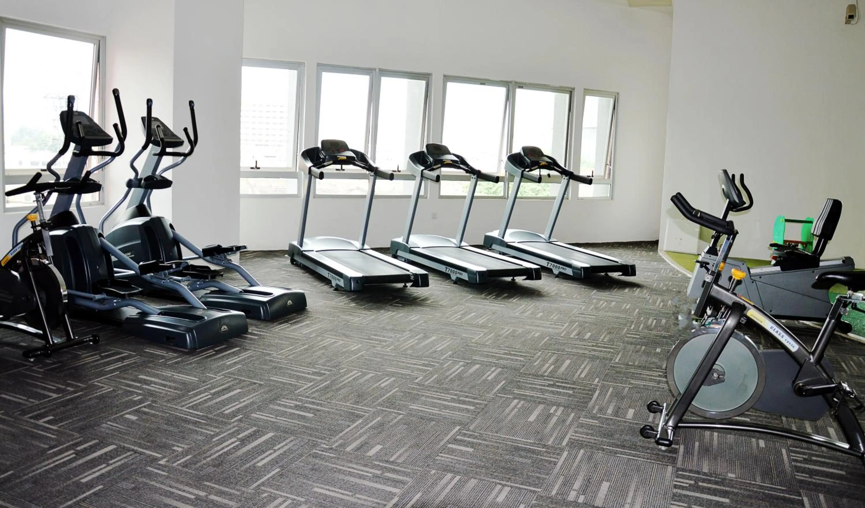 Fitness centre/facilities in Taragon Residences