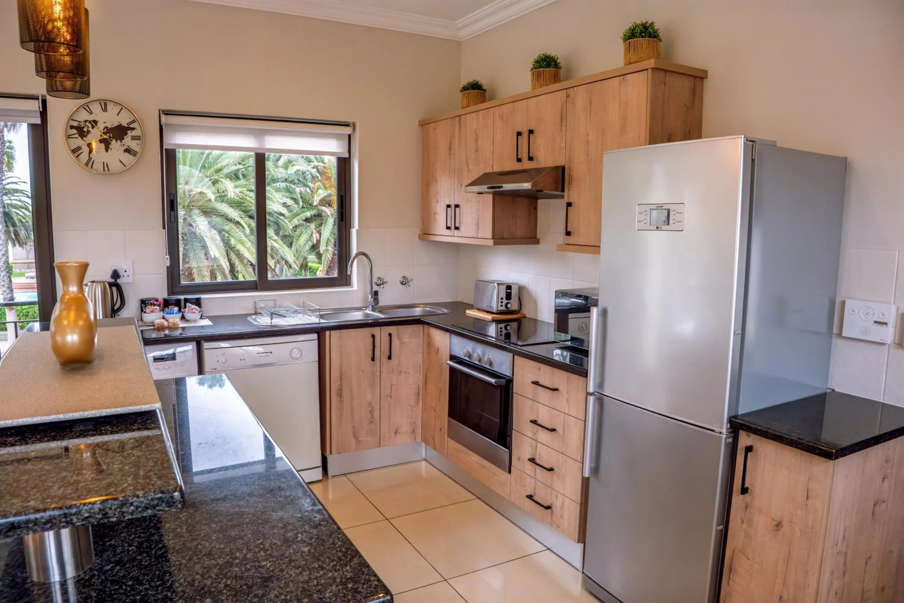 Kitchen or kitchenette in Majorca Apartments by BON Hotels