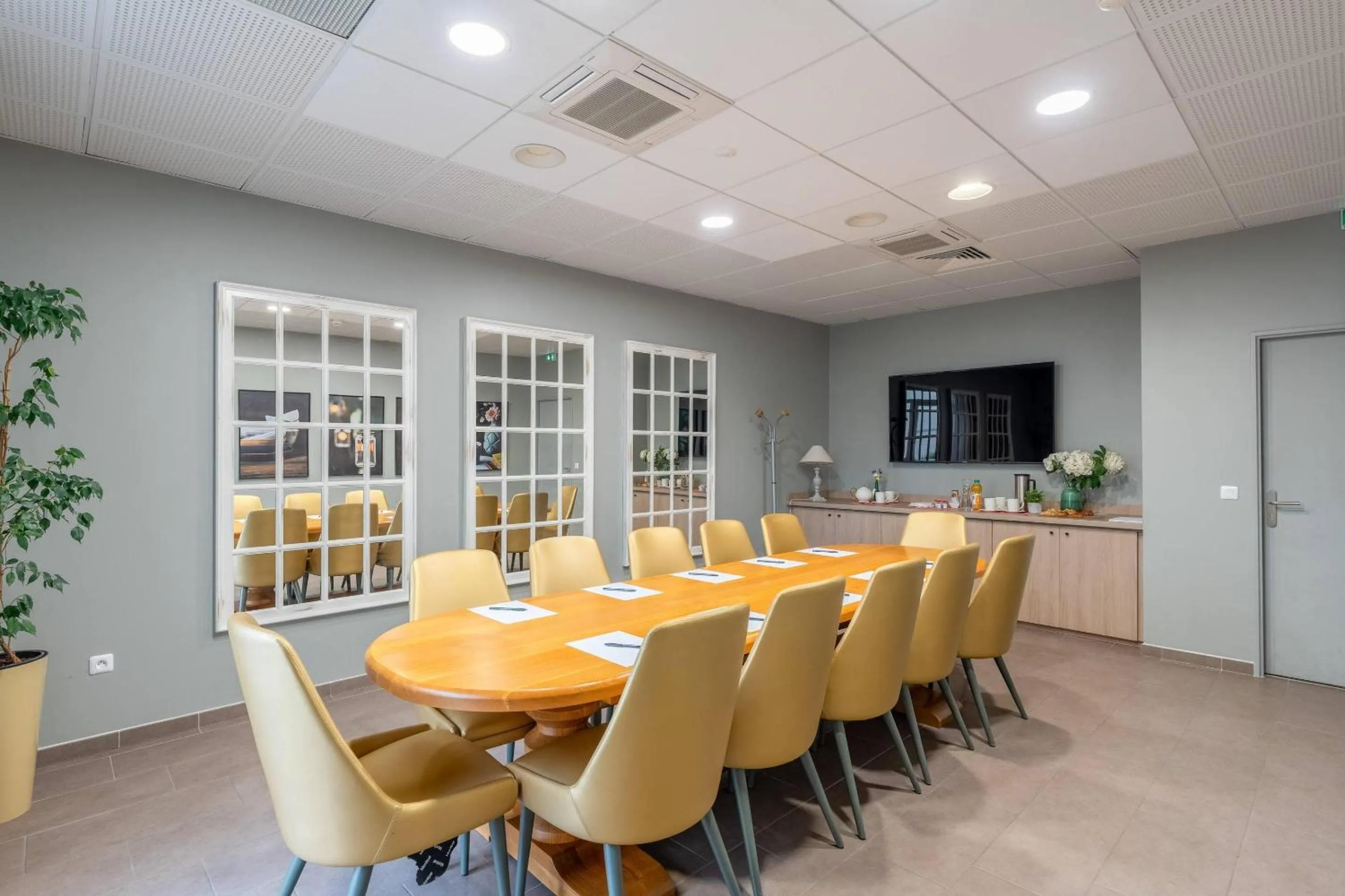 Meeting/conference room in Quality Aparthotel Reims - Les Capucins