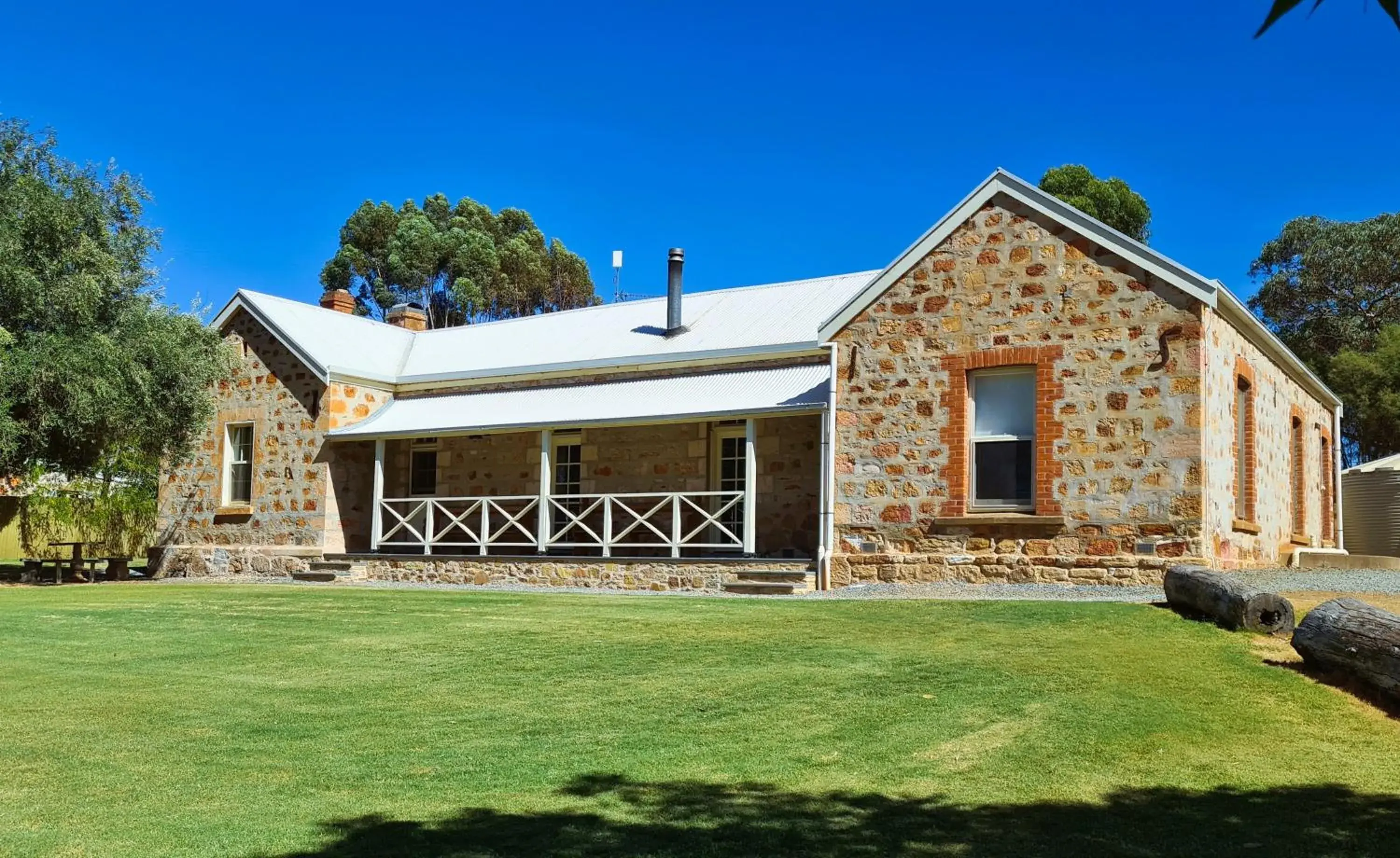 Three-Bedroom House - Manager's House in Bungaree Station Three-Bedroom House - Manager's House in Bungaree Station