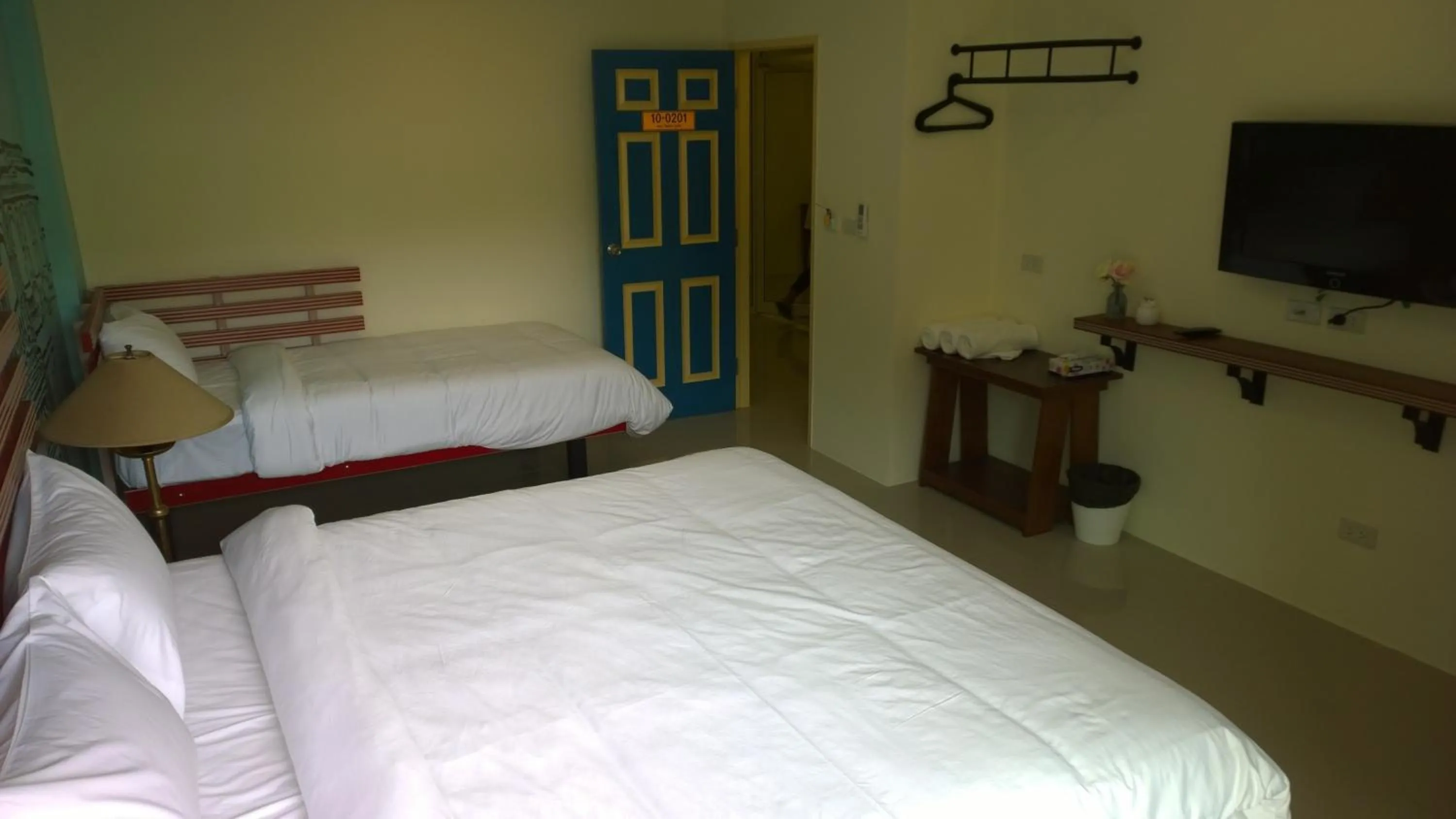 Photo of the whole room, Bed in The Pho Thong Phuket