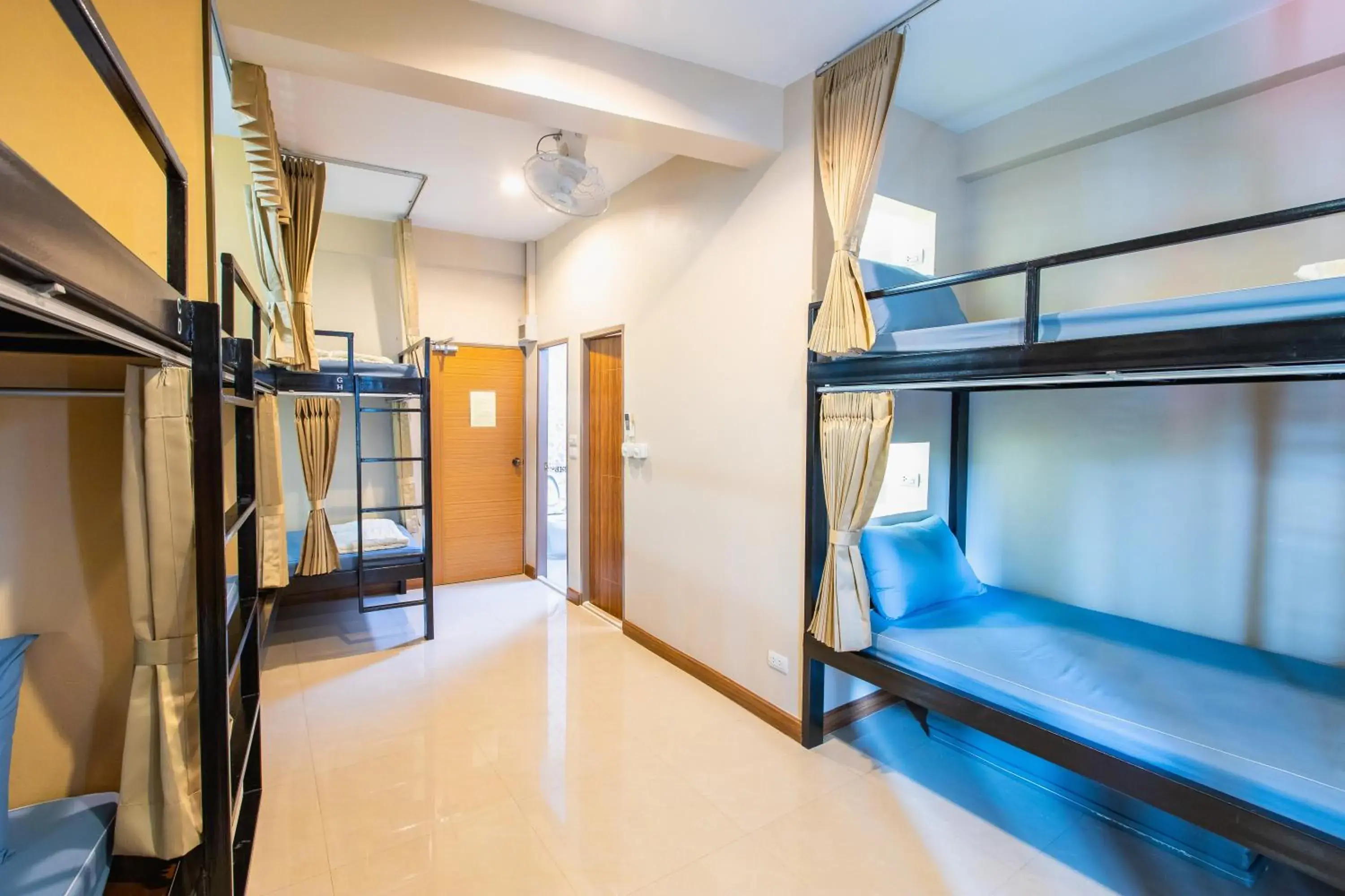 Family Room with Private Bathroom in Restiny Hostel Family Room with Private Bathroom in Restiny Hostel