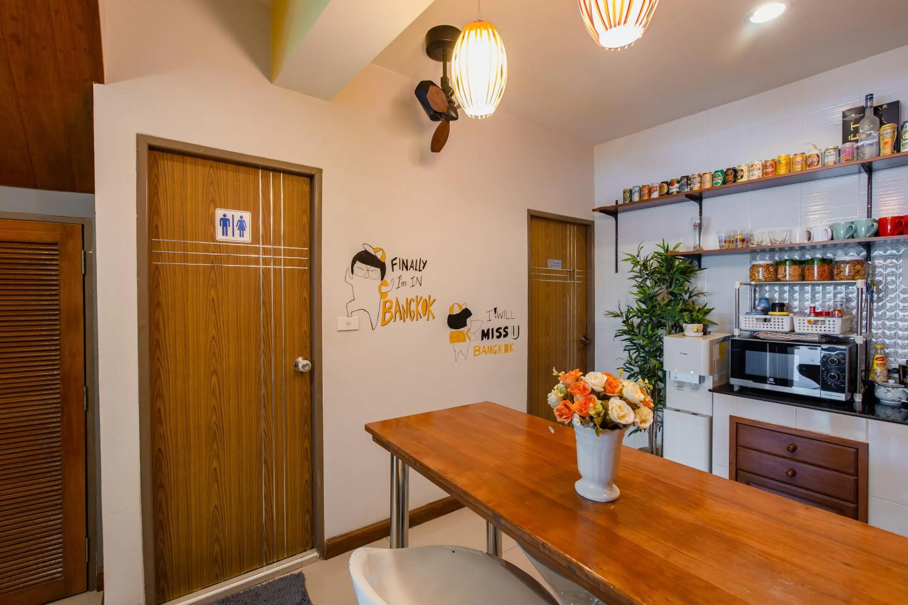 Dining area in Restiny Hostel