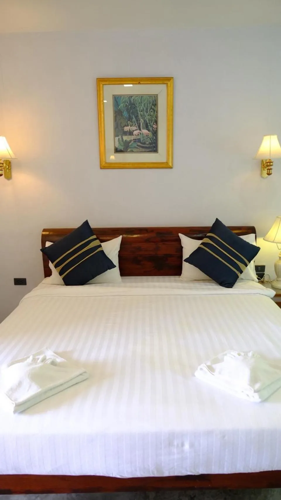 Bed in Bora Bora Villa Phuket