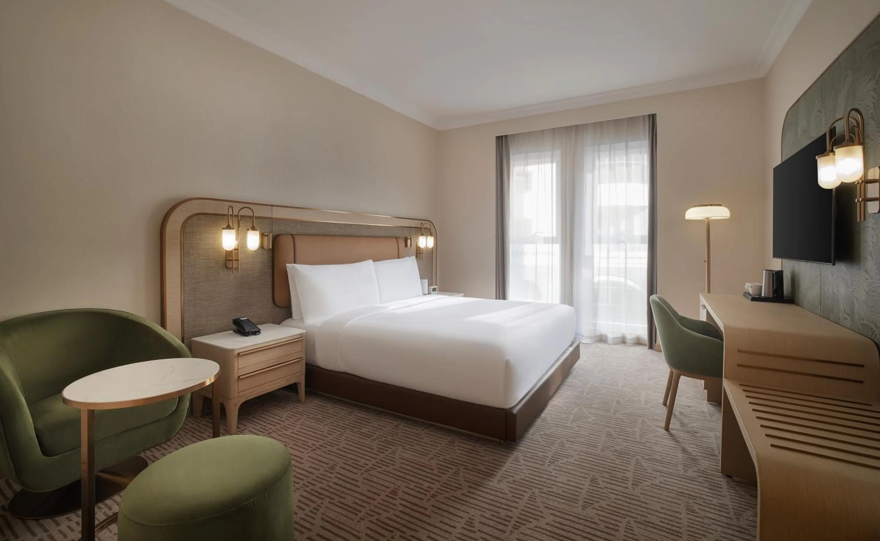 Guests, Bed in Diyar Ajwa, Tapestry Collection By Hilton