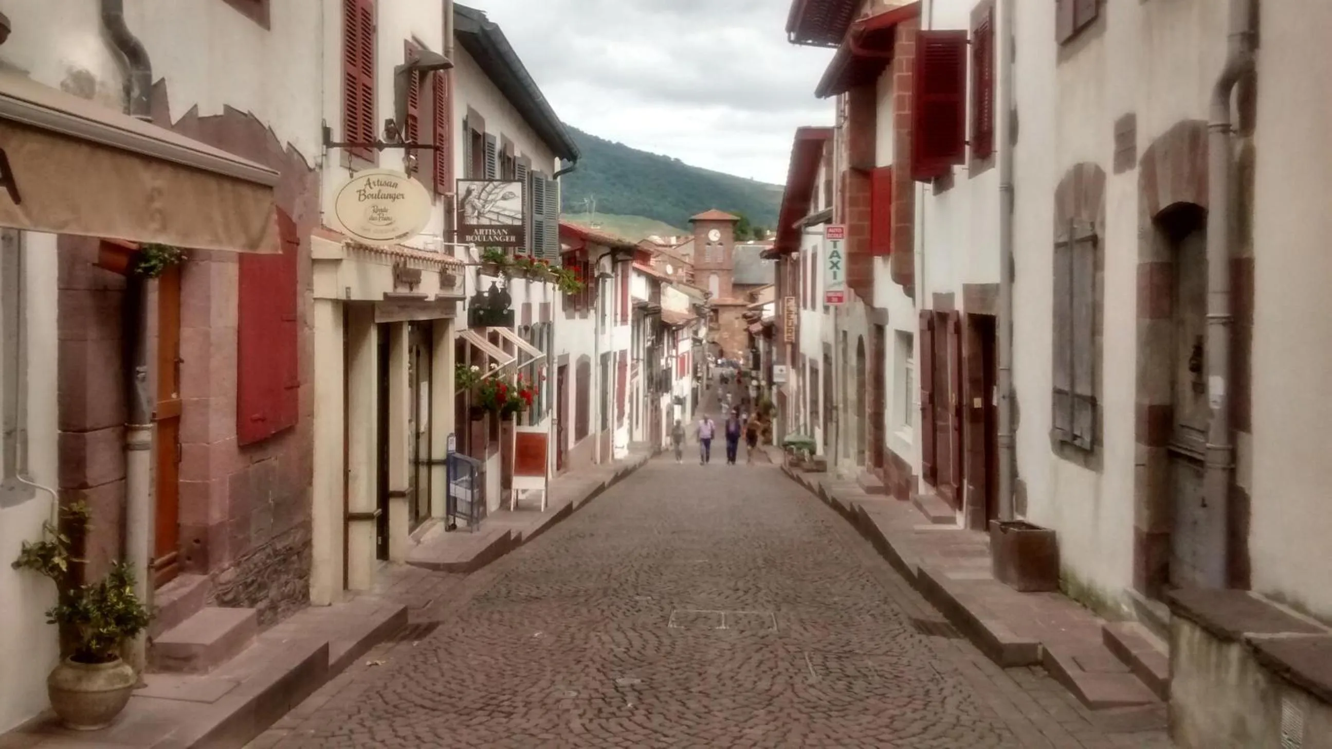 Street view in Maison Bidegain Berria