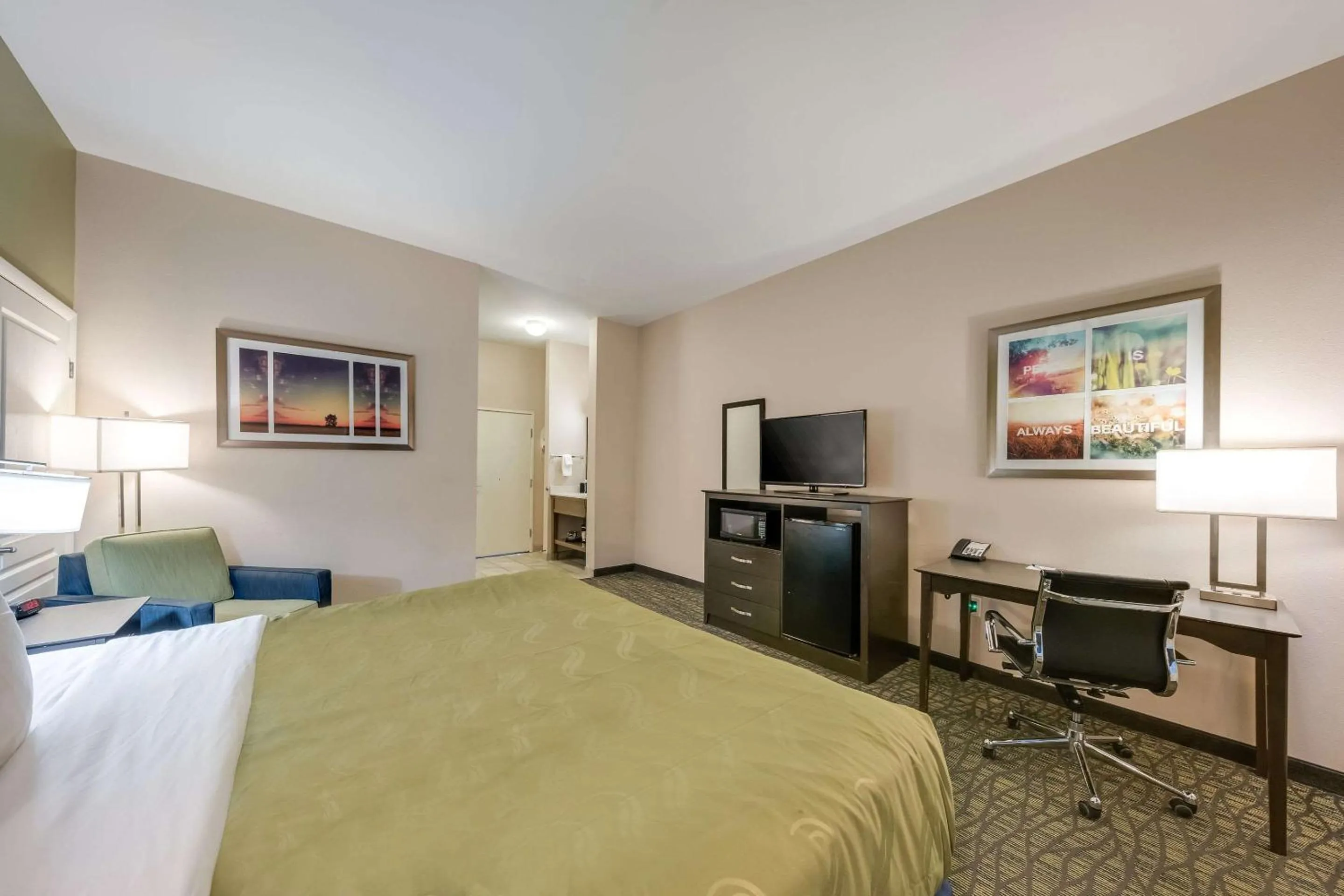 Bedroom, Bed in Quality Inn & Suites Ardmore
