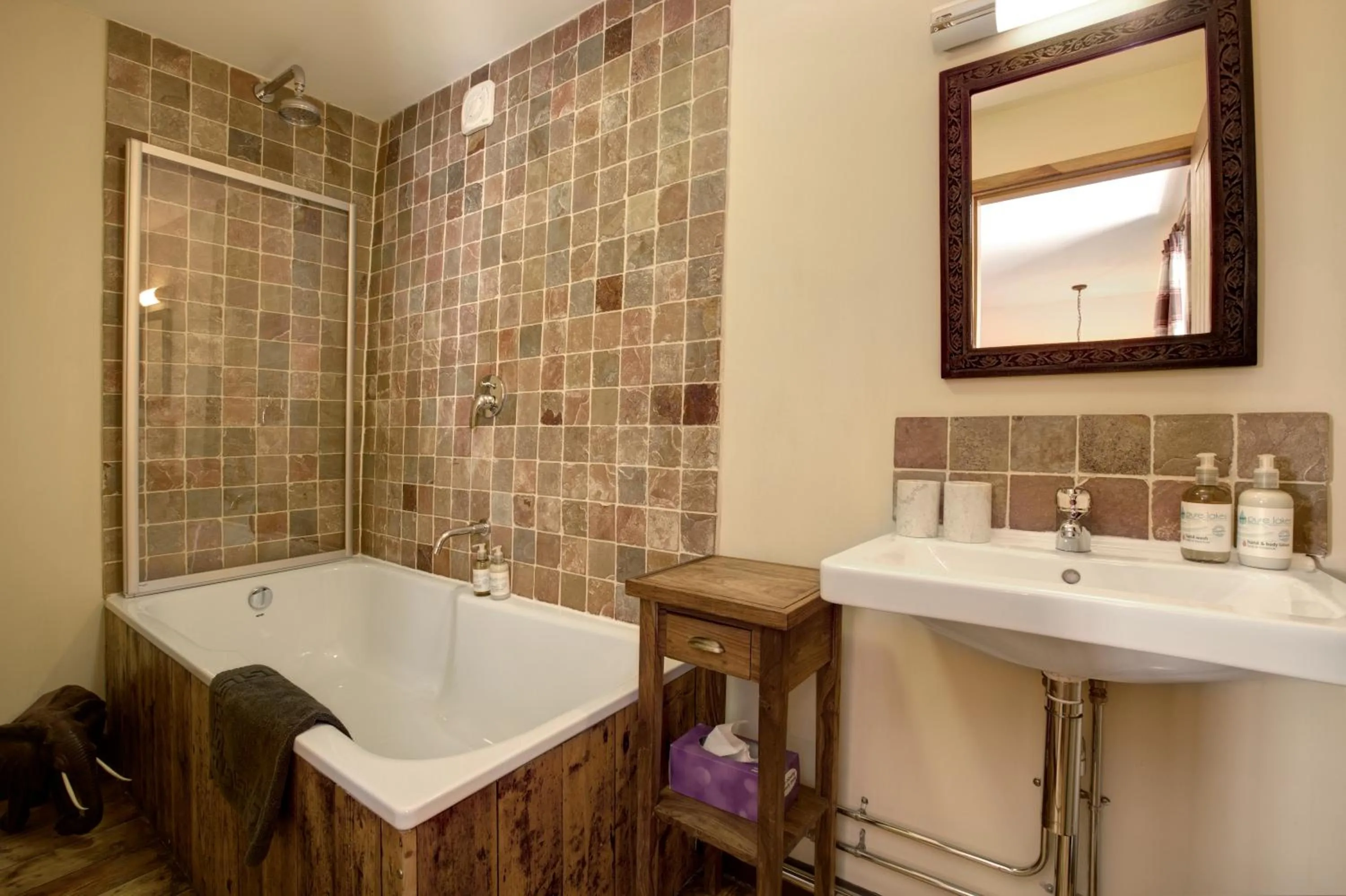 Shower in Lowthwaite B&B