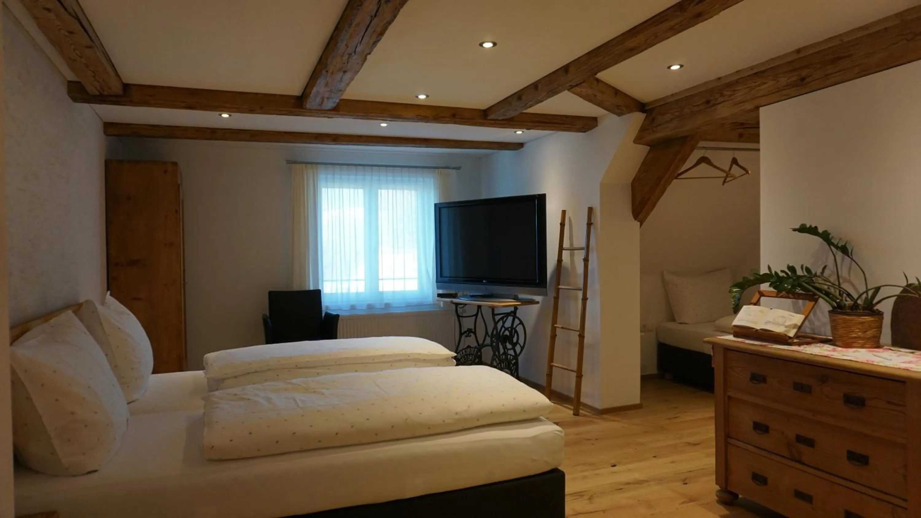 Bed in Waldrast Bed & Breakfast