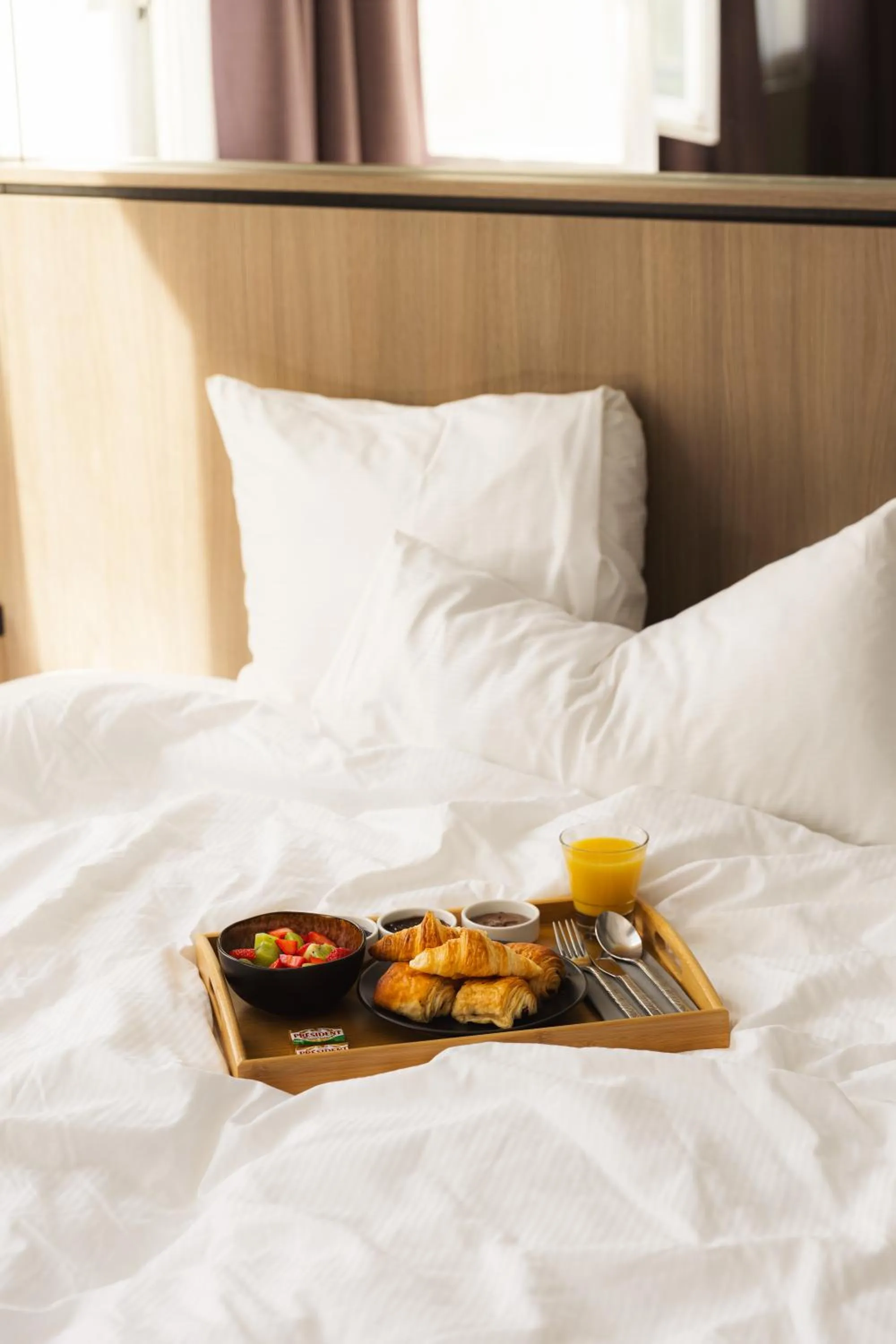 Breakfast, Bed in Hôtel Opéra Liège