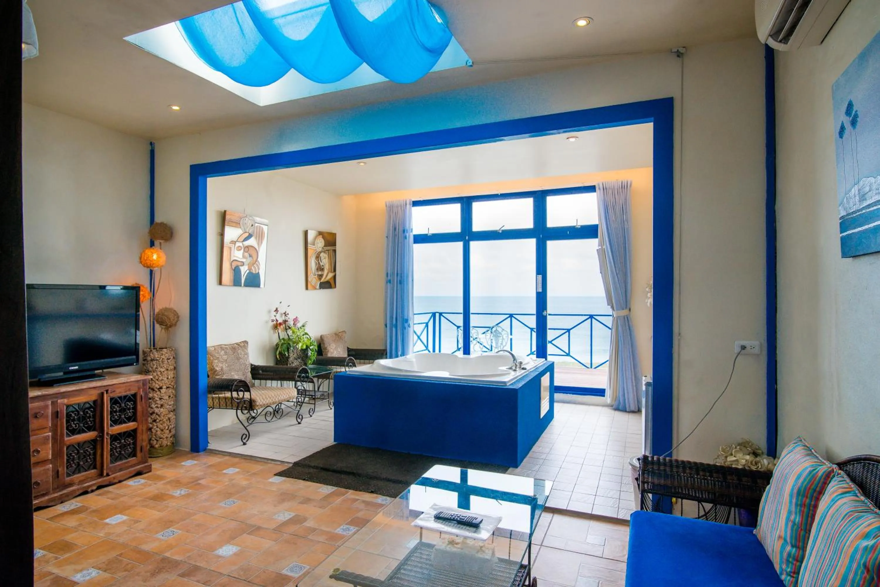 Deluxe Double Room with Side Sea View in Shengtuolini B&B