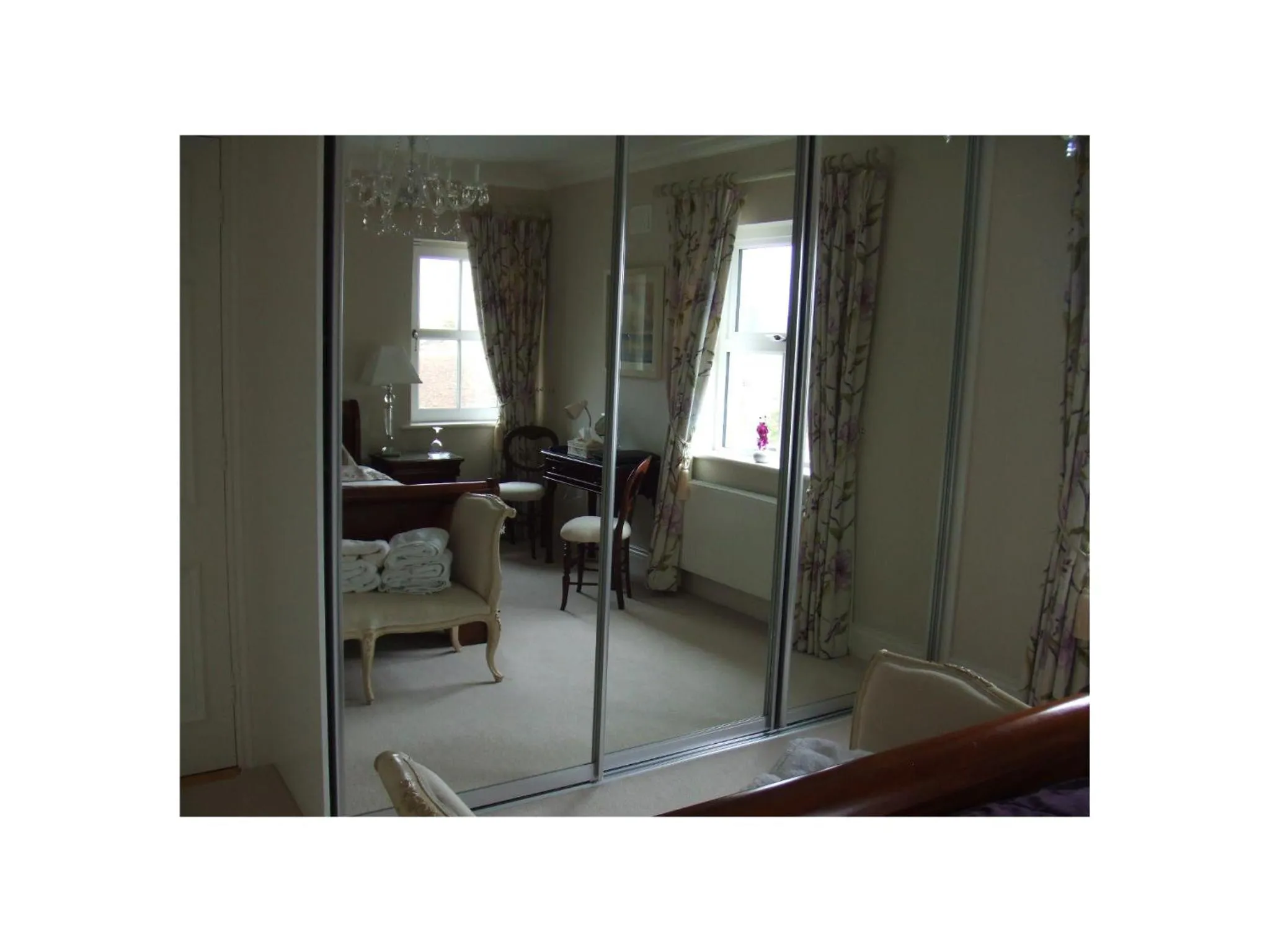 Photo of the whole room in Ambrose Mews B&B