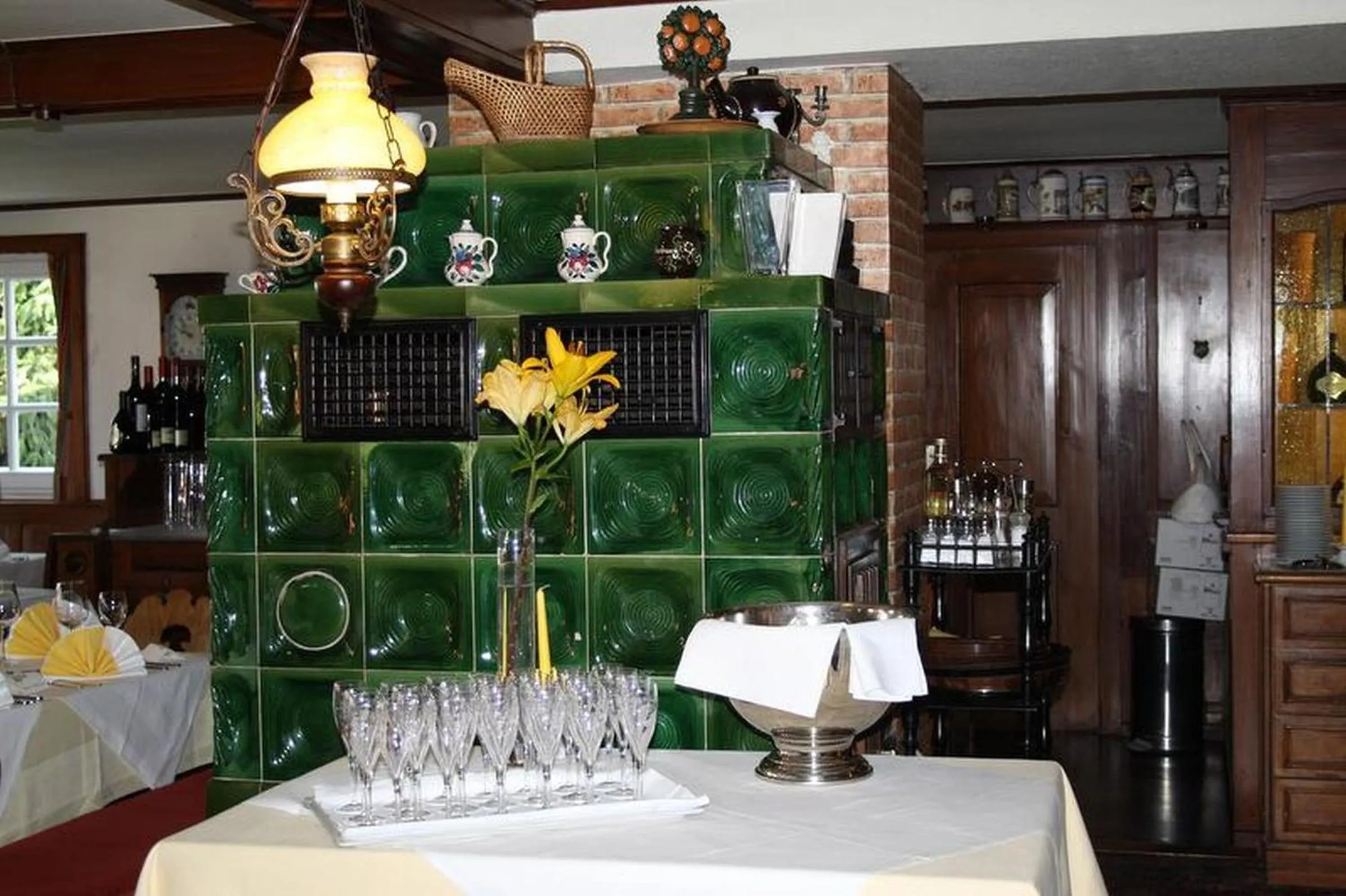 Restaurant/places to eat in Hotel & Restaurant Weinberg