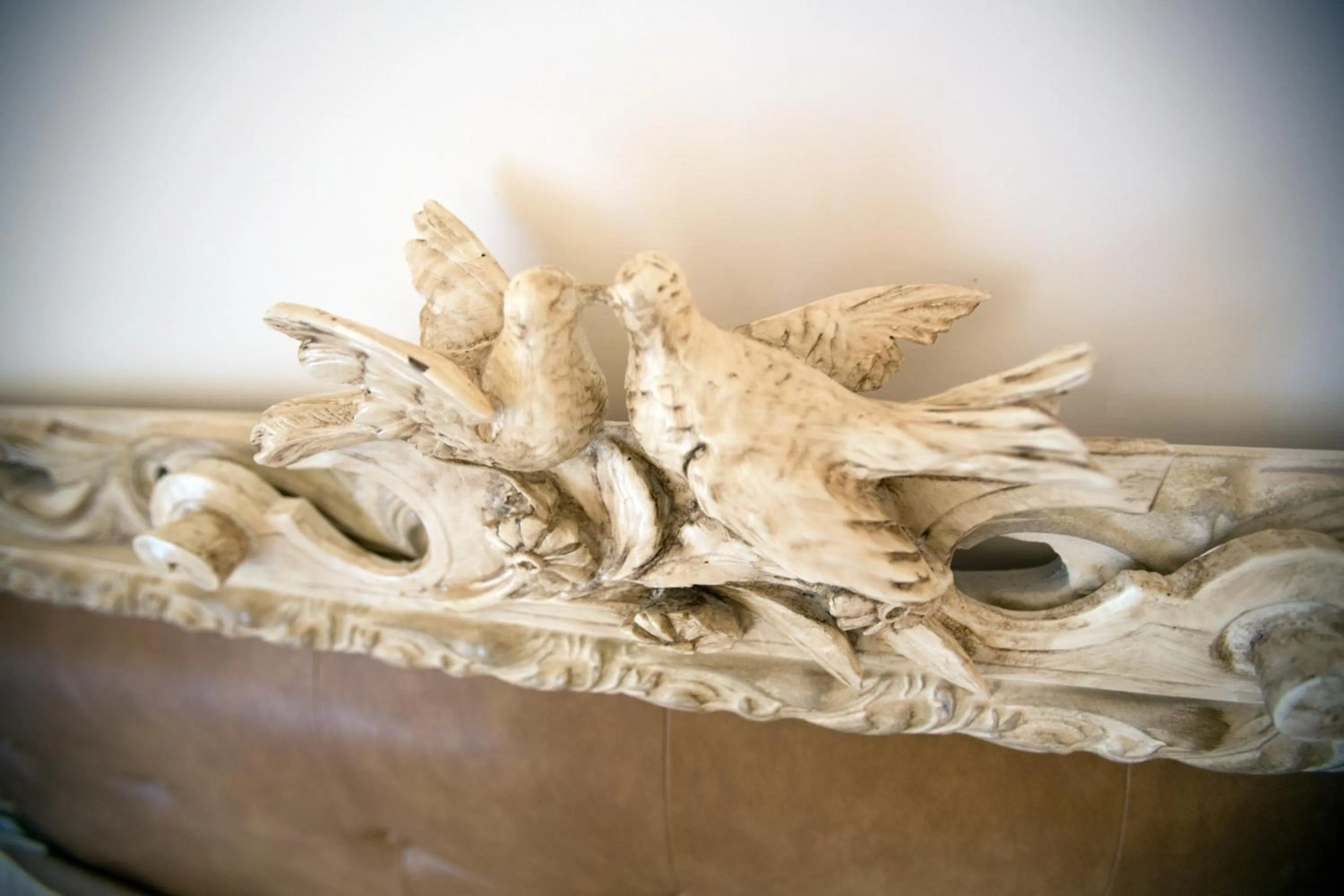 Decorative detail in Royal Suite Trinità Dei Monti