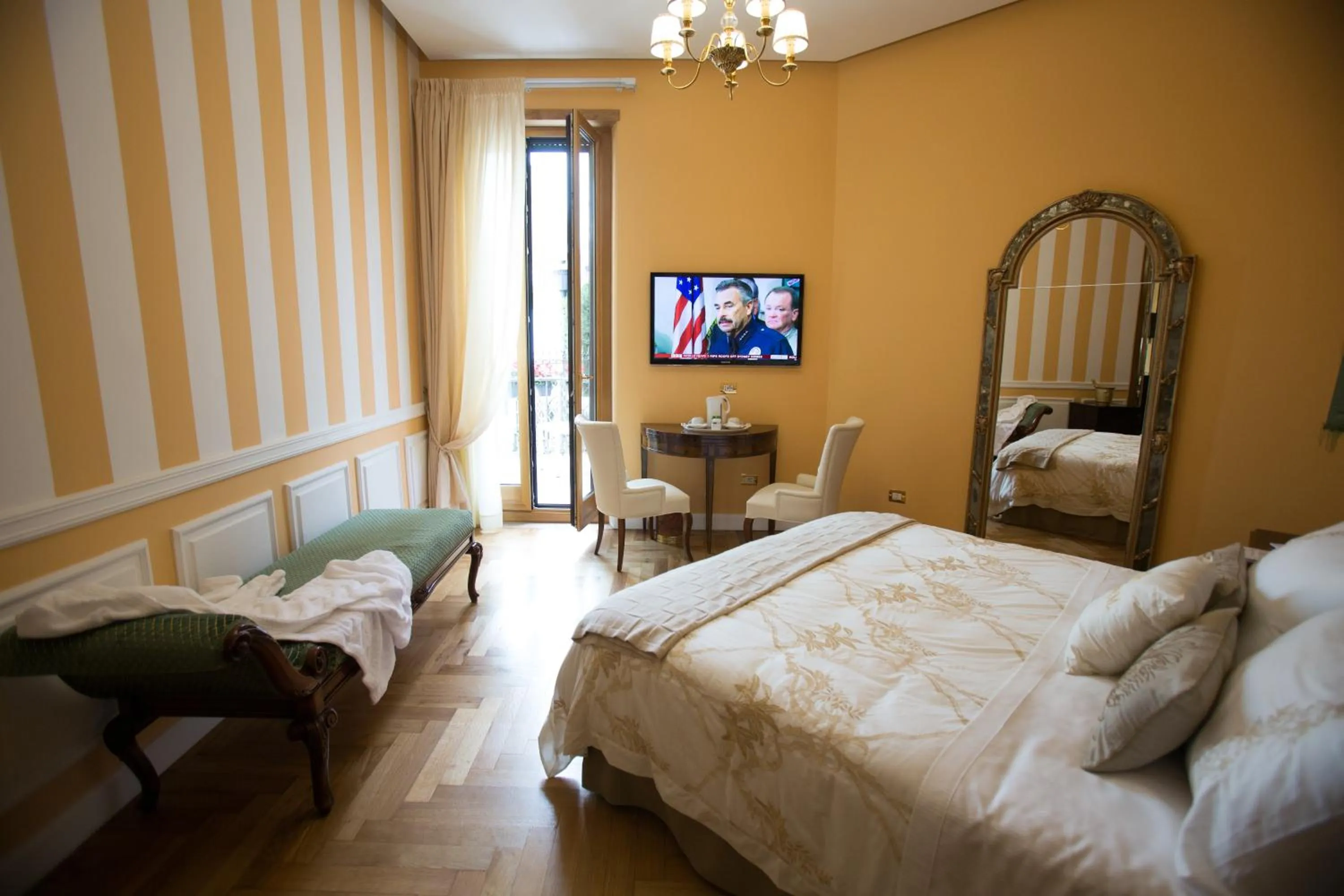 Bedroom, Bed in Royal Suite Trinità Dei Monti