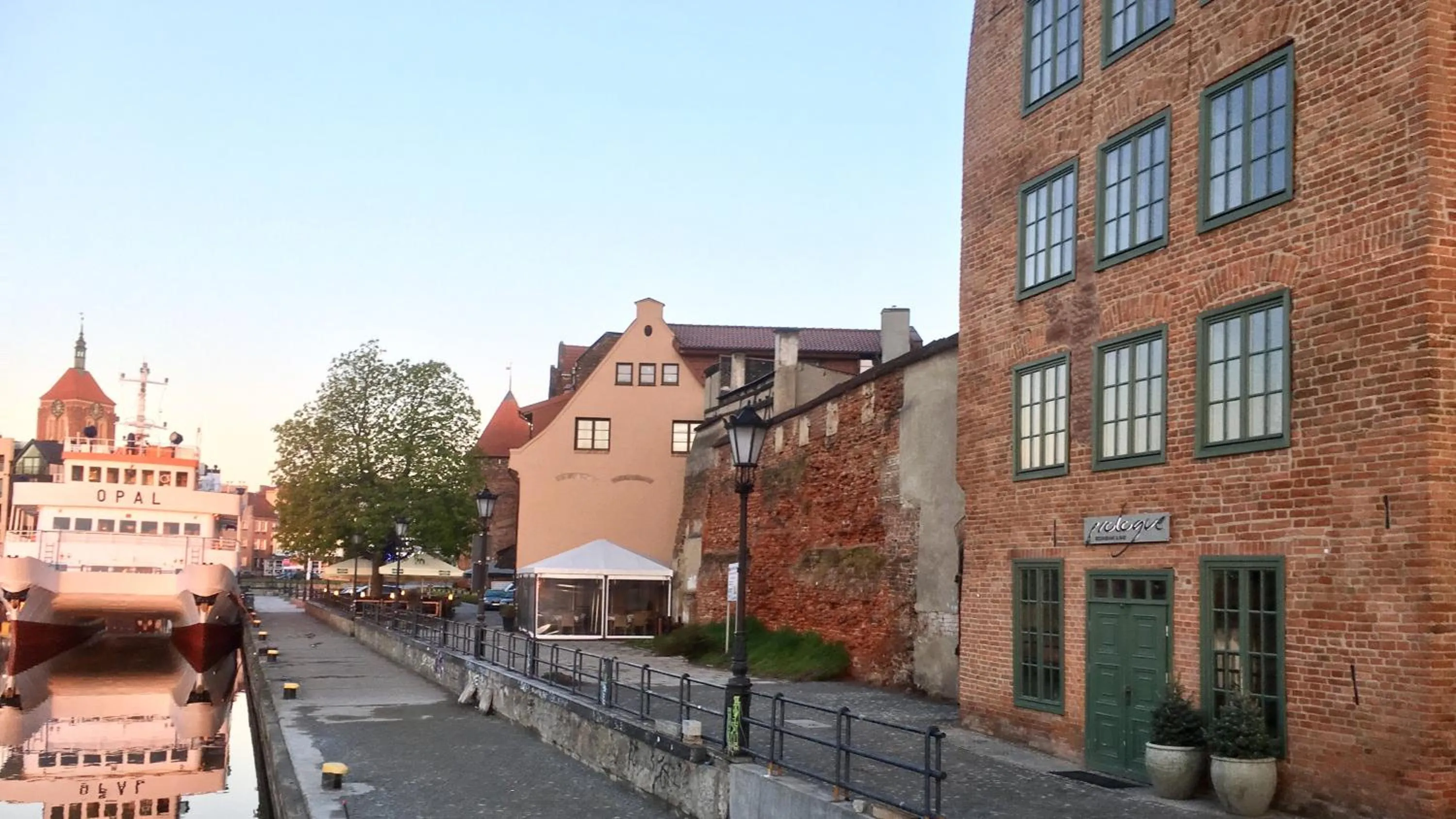 Property building in Komturia Old Town by Fahrenheit