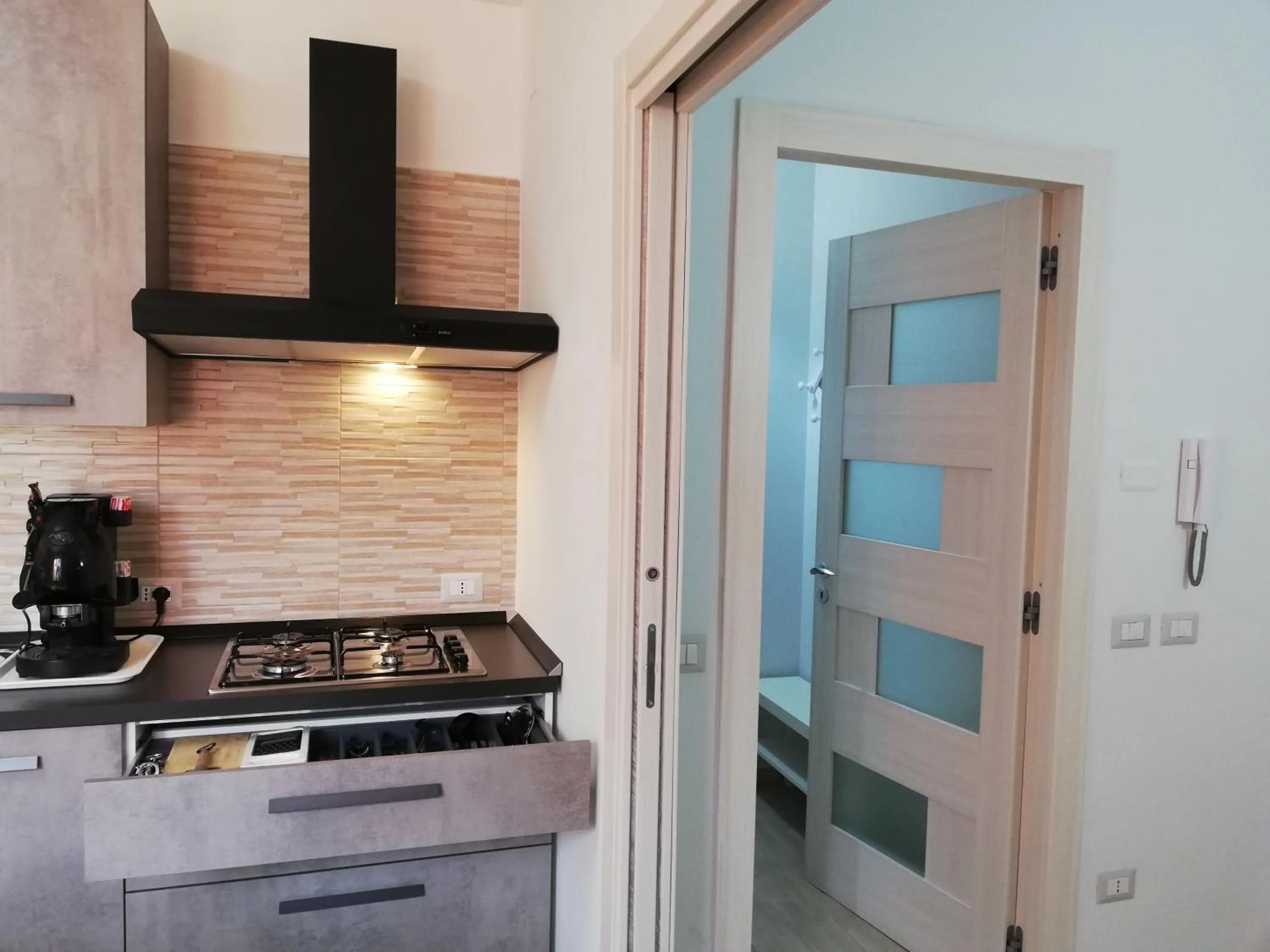 Kitchen or kitchenette in B&B Villa Rosa