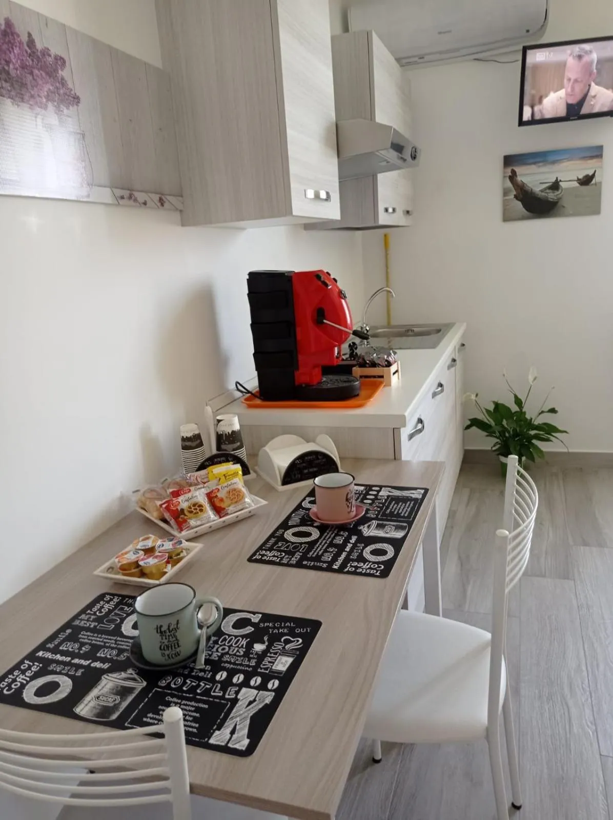 Dining area in B&B Villa Rosa