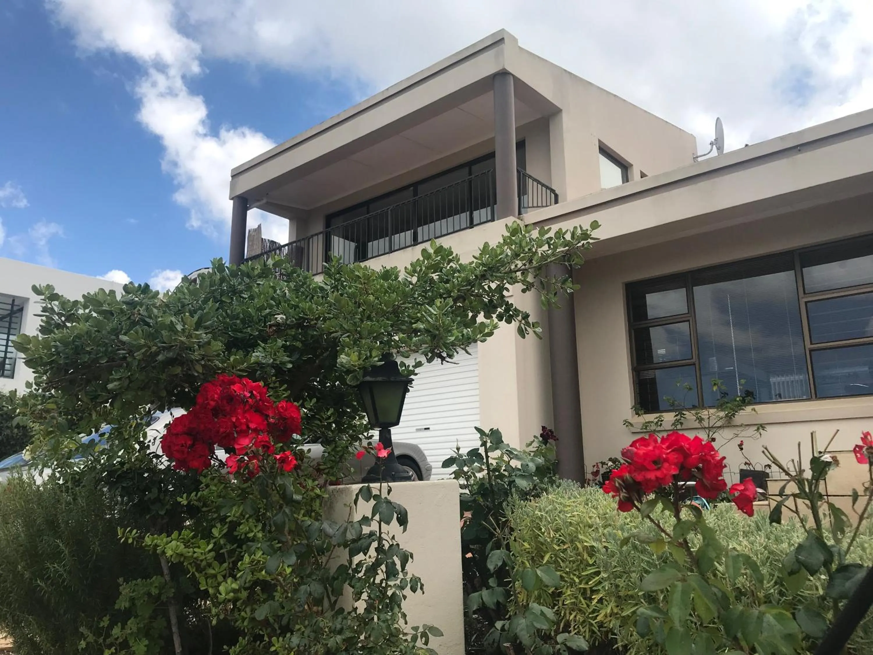 Property building in Dream Views