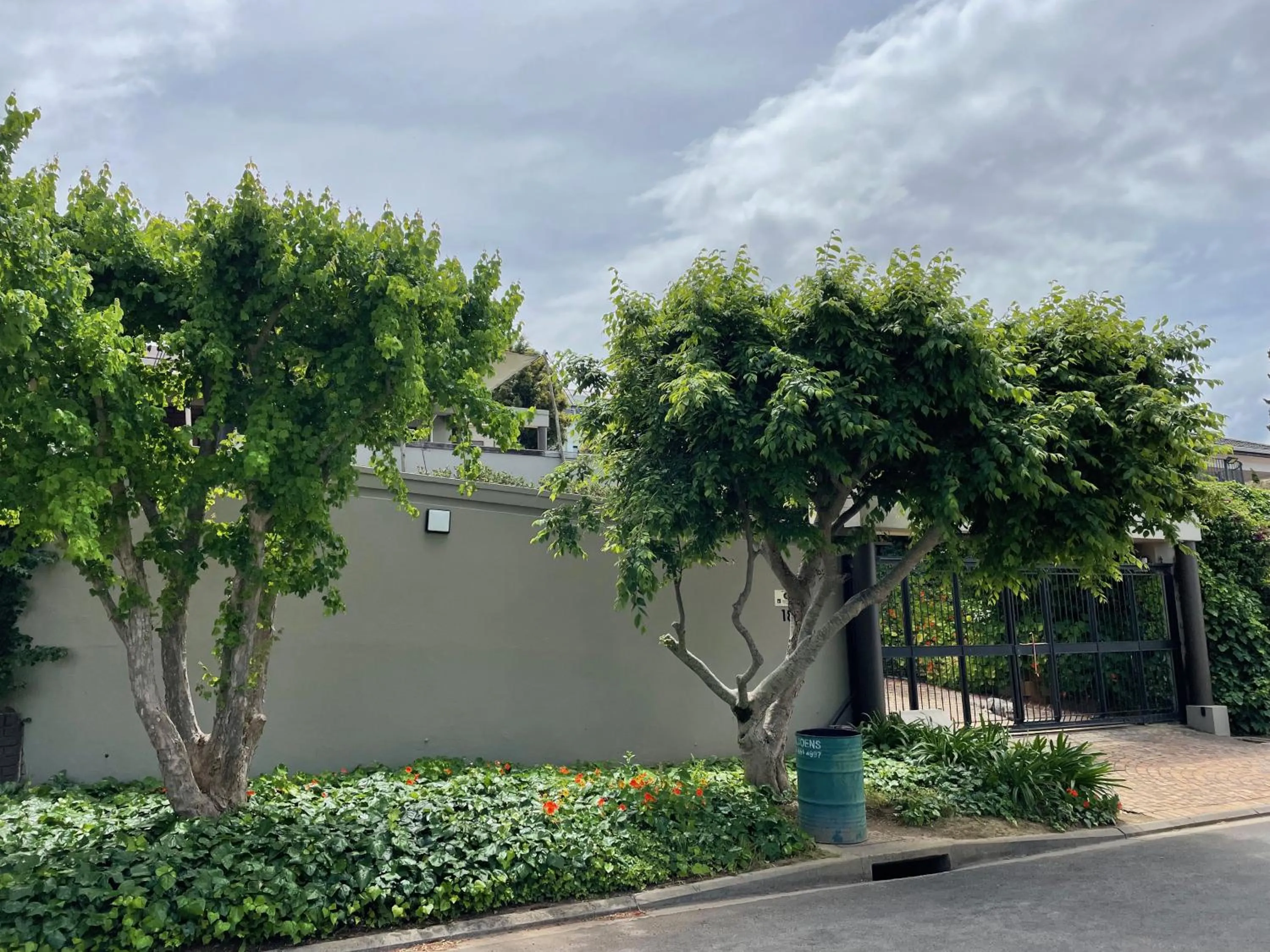 Property building in Dream Views