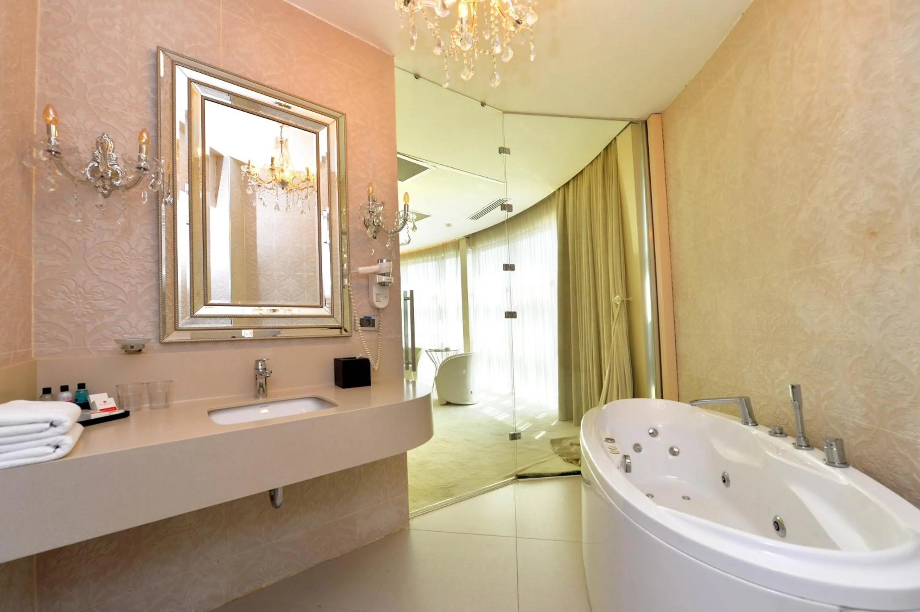 Bathroom in Ramada by Wyndham Sakarya Hotel