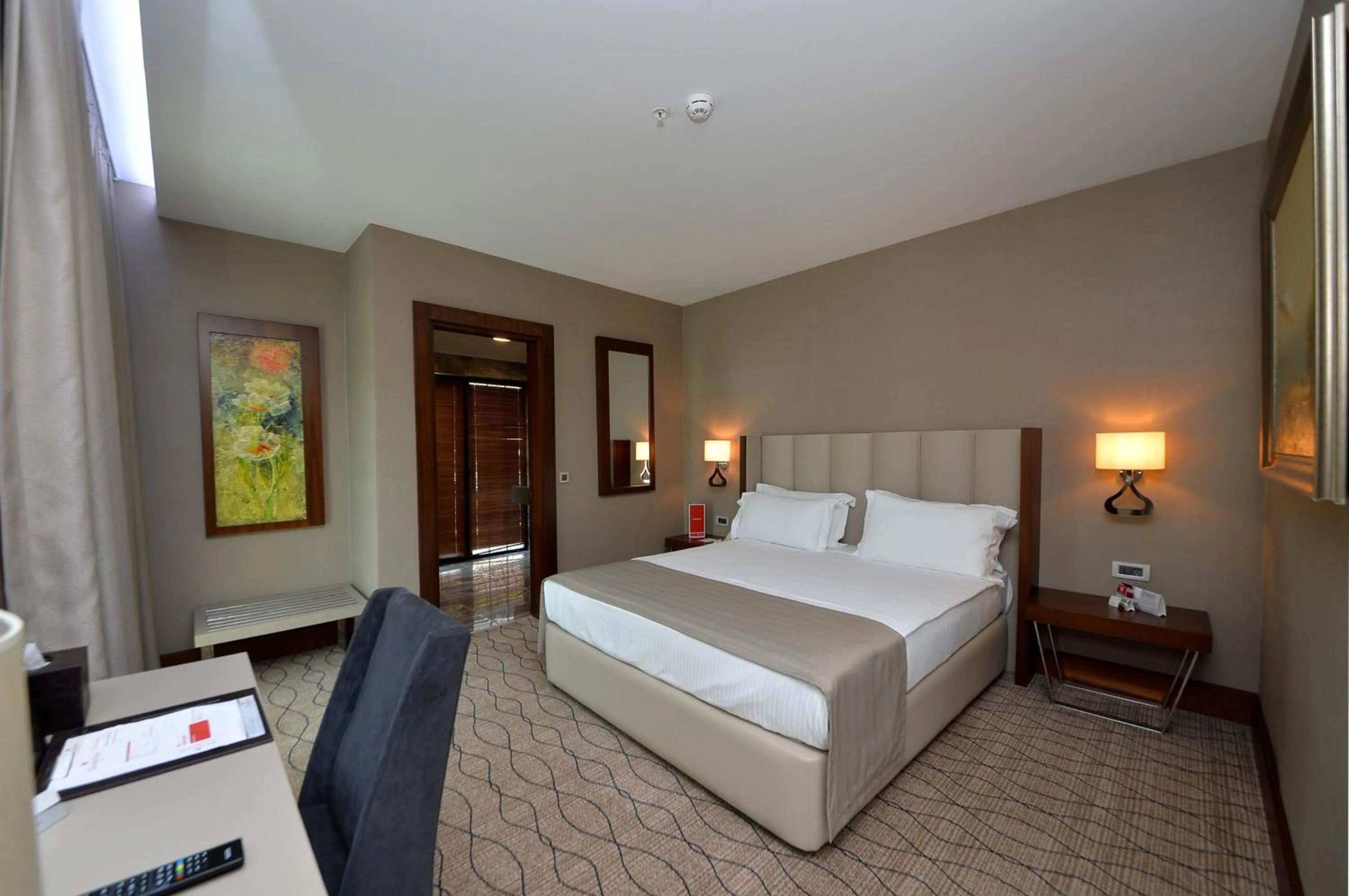 Photo of the whole room in Ramada by Wyndham Sakarya Hotel