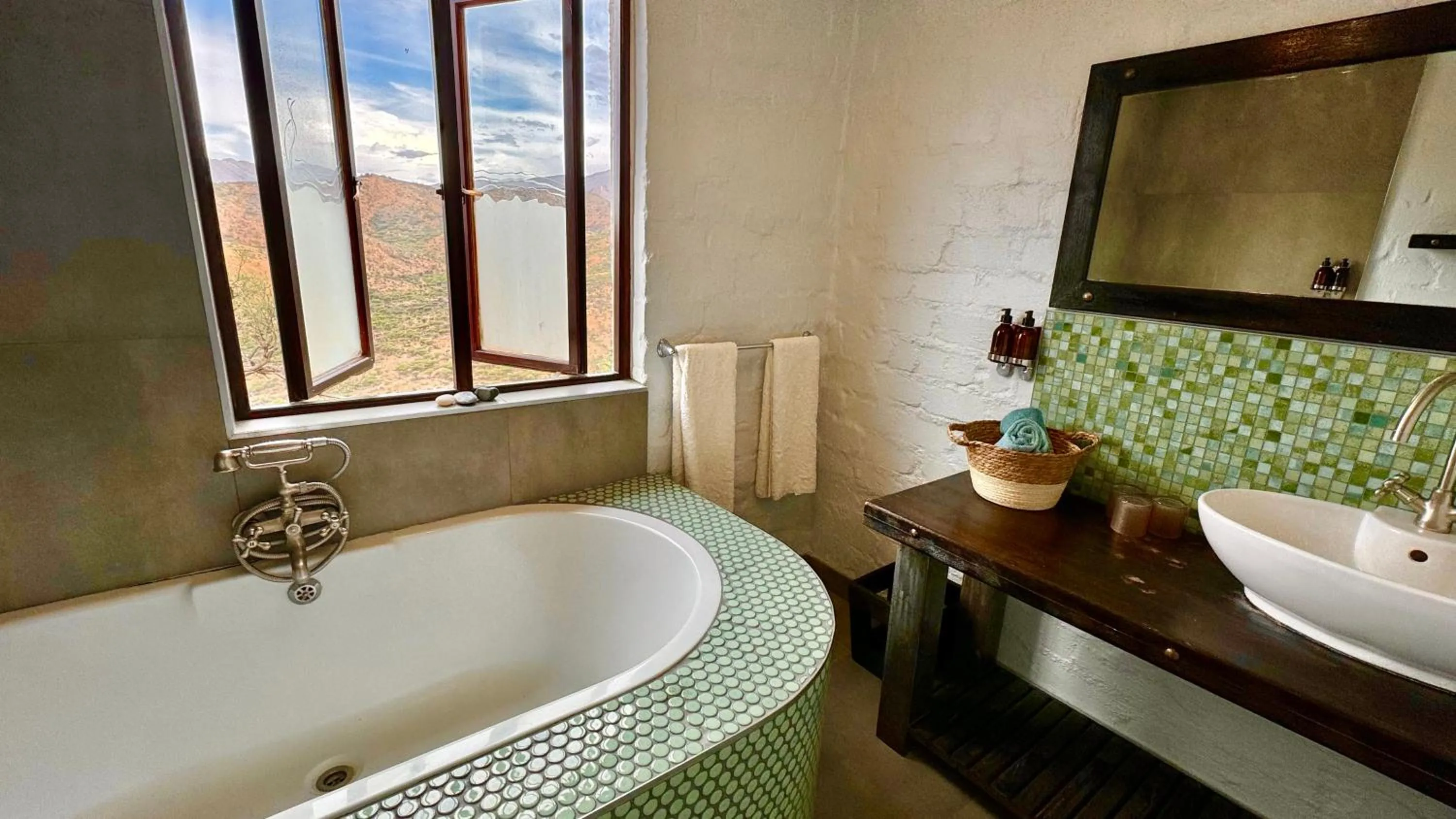 Property building in River Crossing Lodge