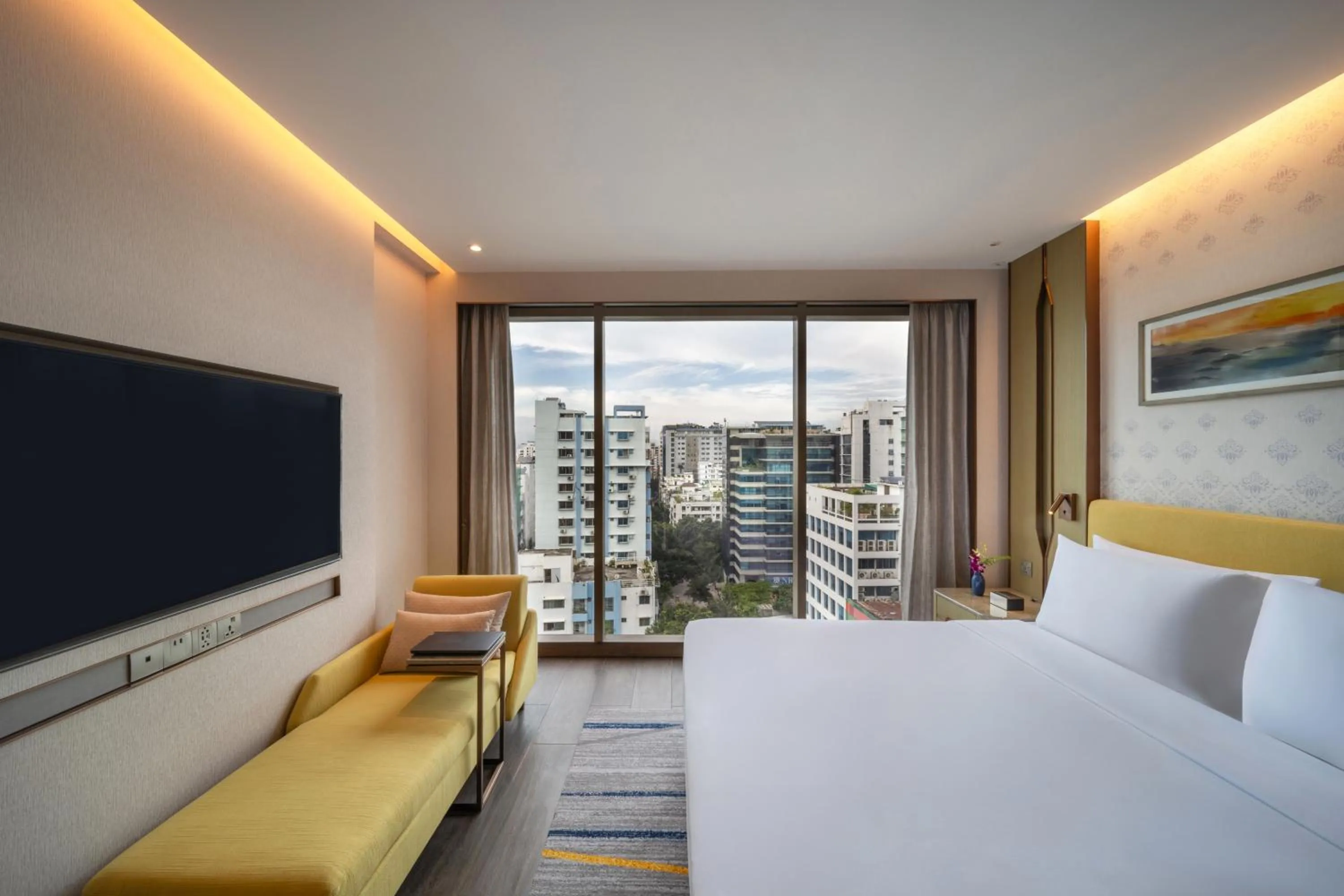 Bed in Hyatt Place Dhaka Uttara