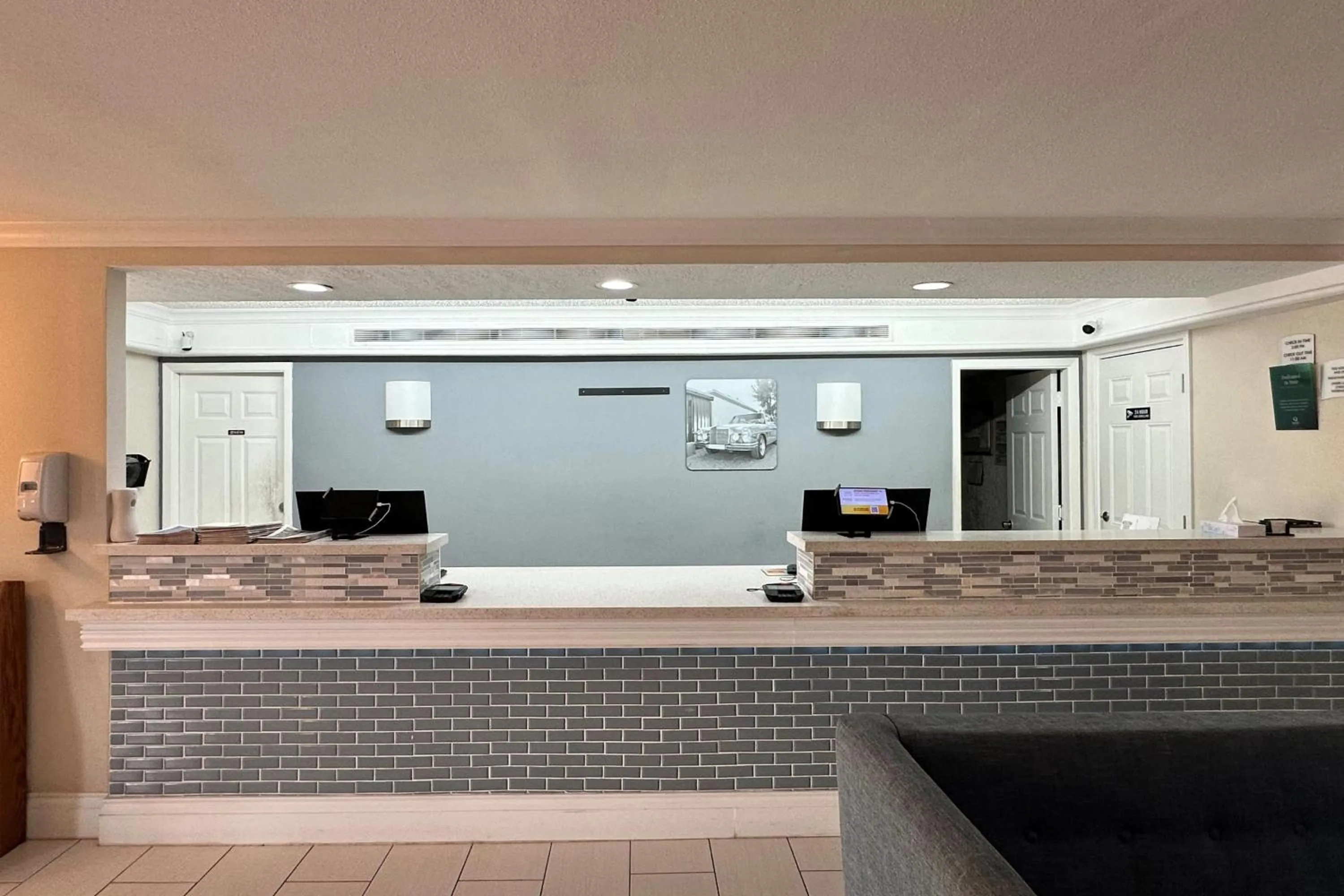 Lobby or reception in Super 8 by Wyndham Nacogdoches Near University